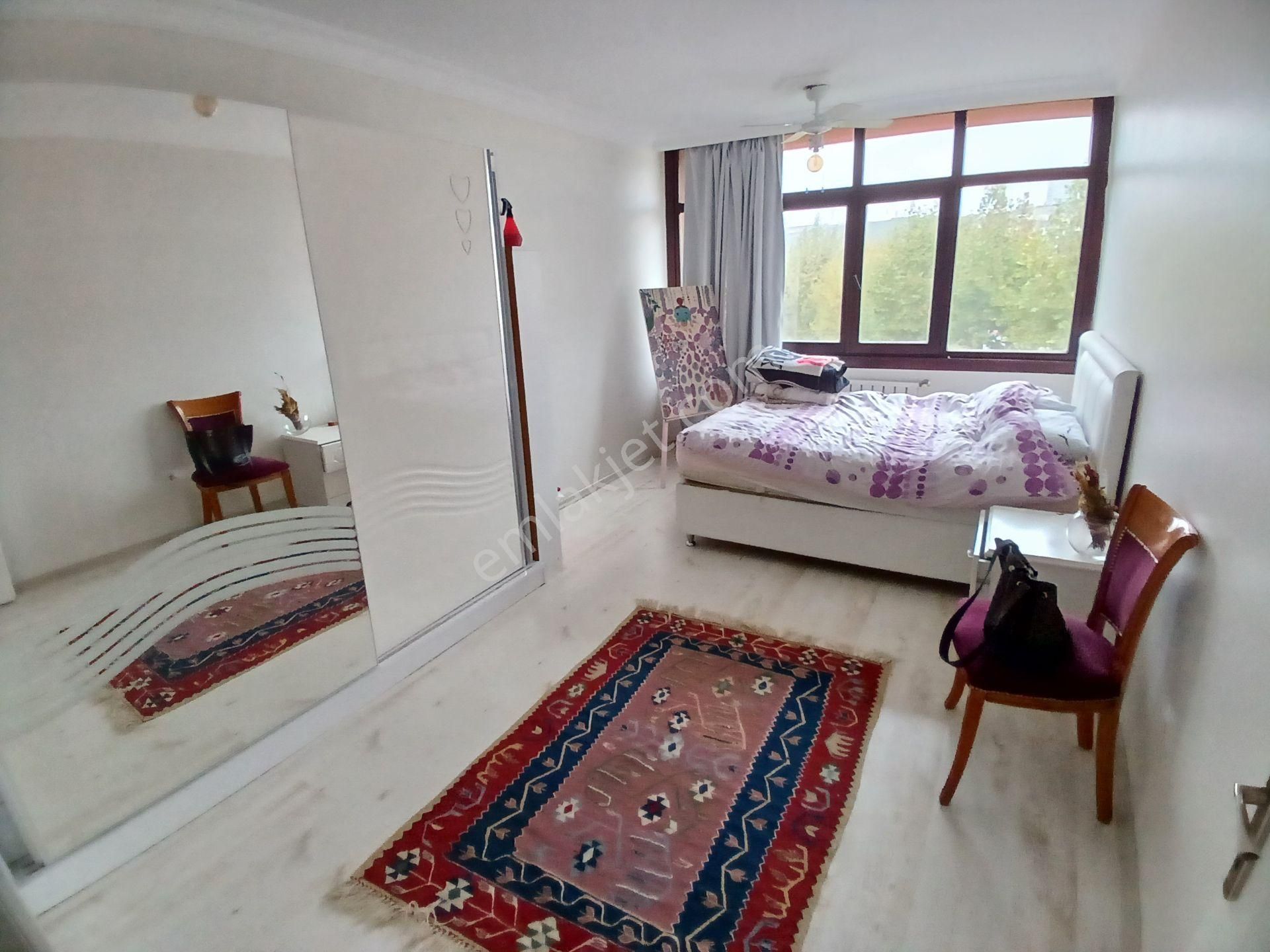 Polat Emlak..elit Sitede, Manzaralı,büyük Bahçeli Villa - Görsel 27