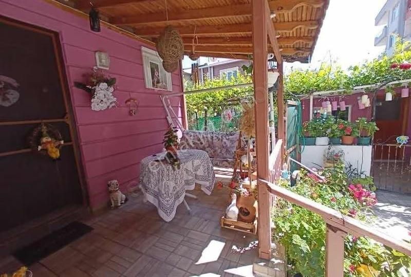 Gazi Süleymanpaşa Mahallesi 4+1 Bahçeli Müstakil Ev Satılık - Görsel 9