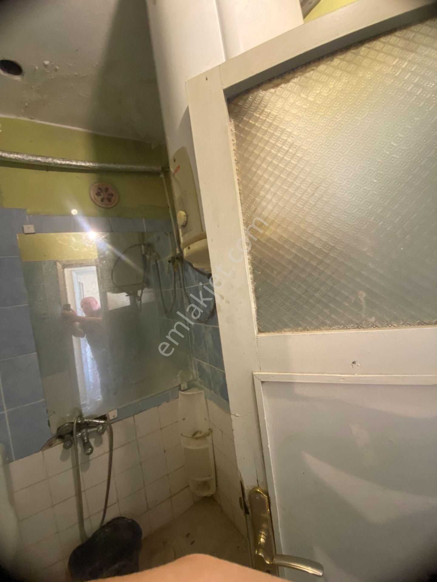 İzmir'konak'da Deniz Manzaralı/1+1fiyatına/2katlı(2+1müstakilev)hisse//tapulu Ev - Görsel 13