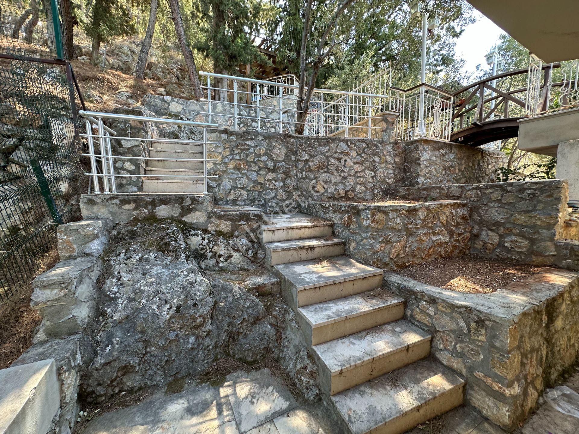 Goldhouse Dan Satılık Körfez Manzaralı Full Eşyalı 2+2 Villa - Görsel 39