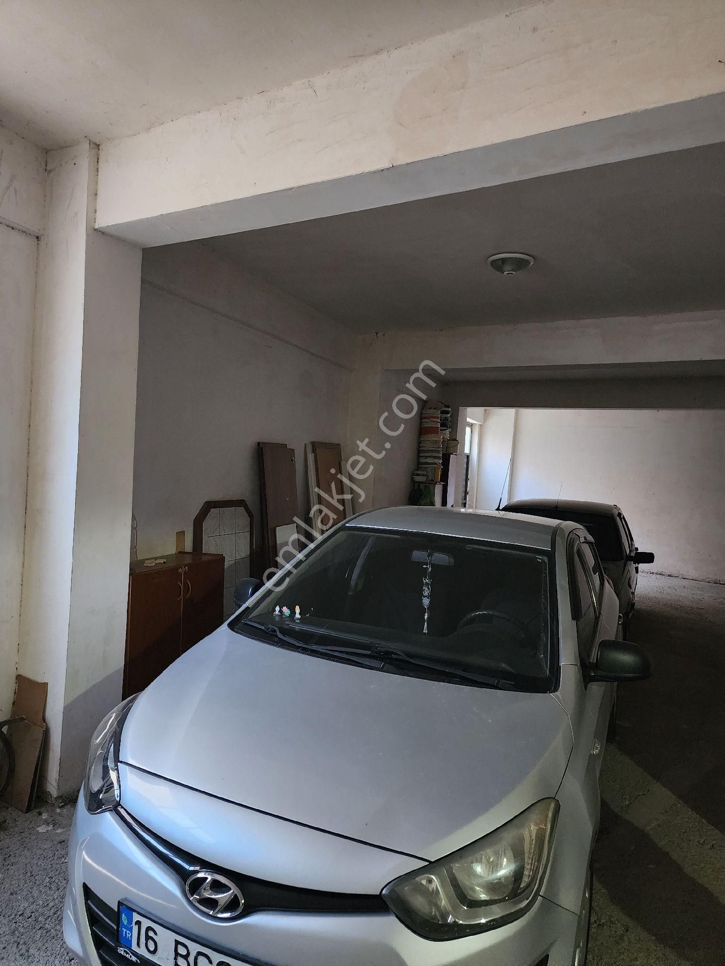 Otoparklı Asansörlü 3+1 10 Yaşında - Görsel 12