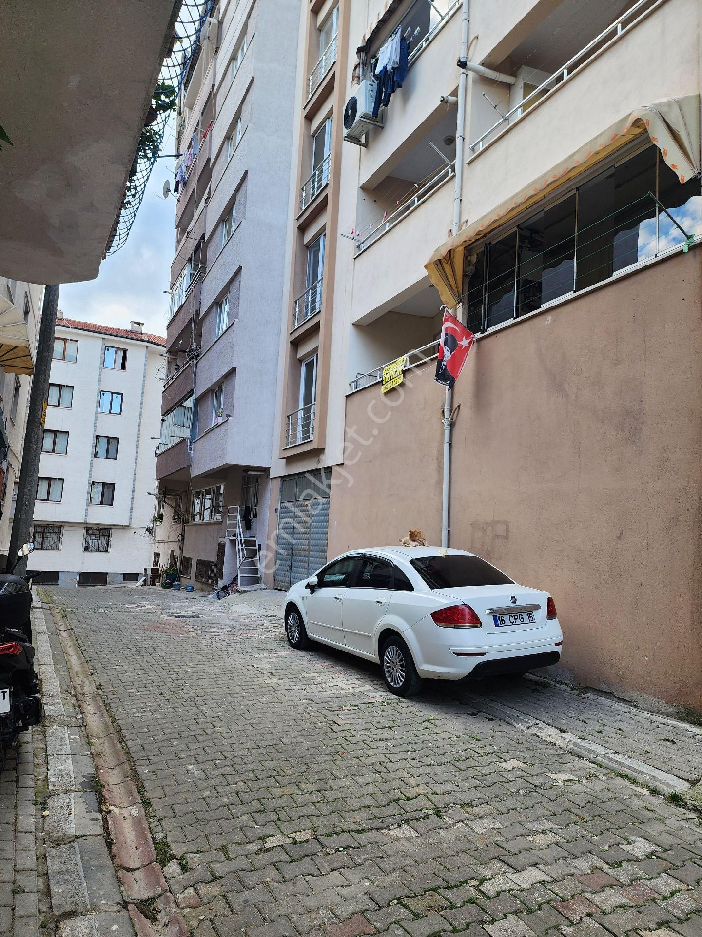 Otoparklı Asansörlü 3+1 10 Yaşında - Görsel 10
