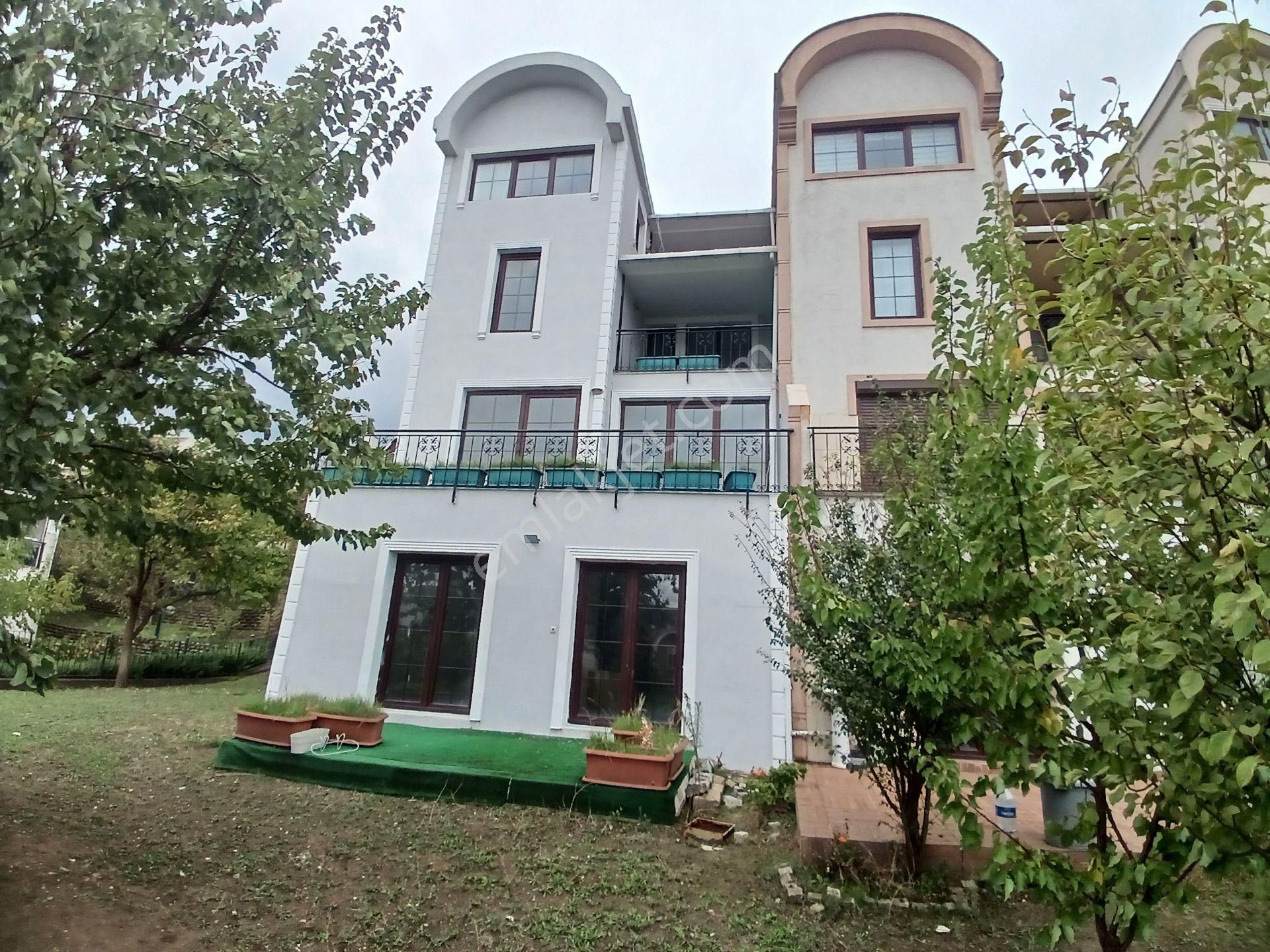 Polat Emlak...büyük Bahçeli,manzaralı Köşe Villa - Görsel 5