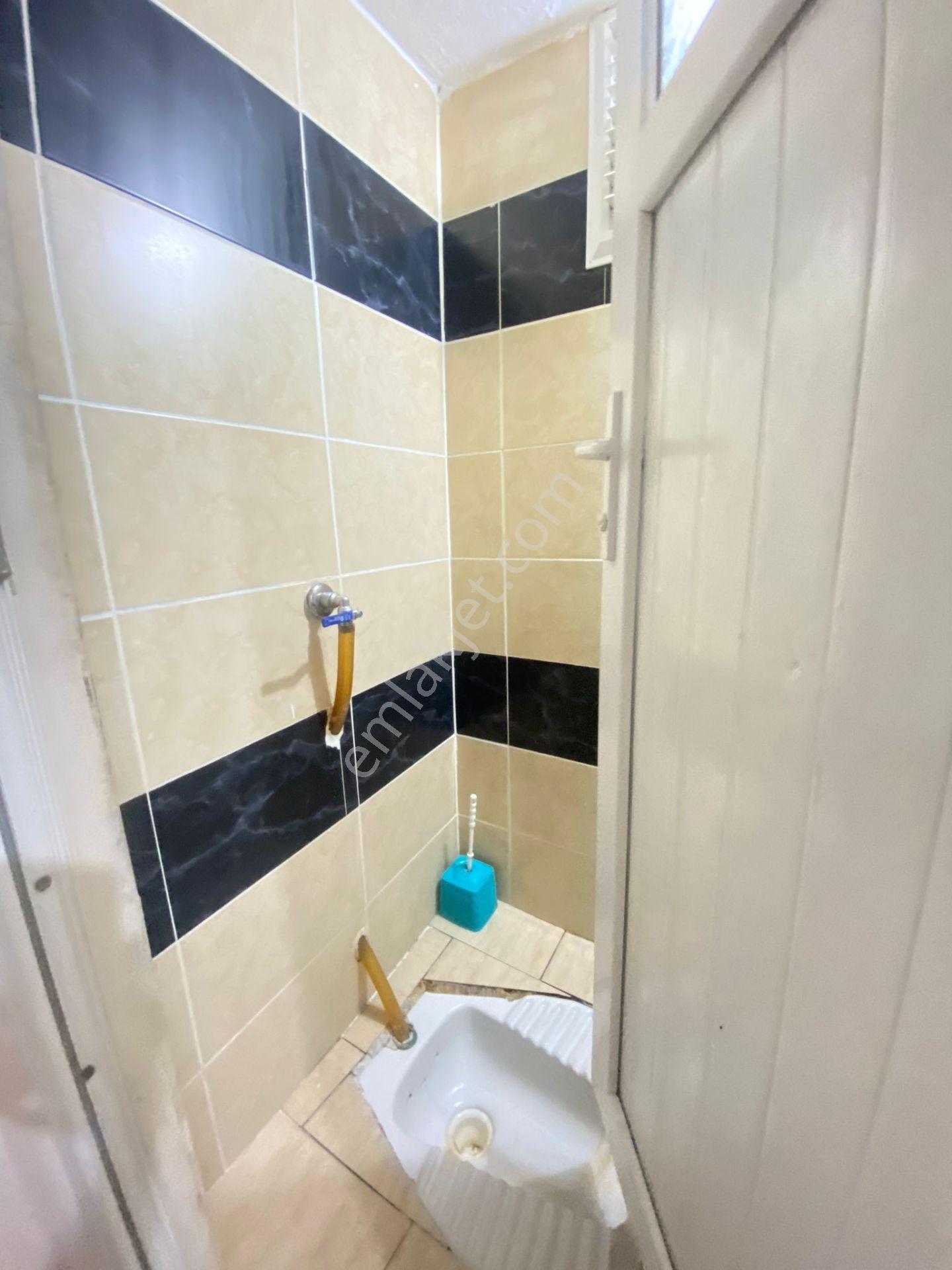 🏡sakarya Mahallesi 🏡 ✅2+1 90 M2 5 Katlınım Zemin Katı ❇️kombi Petekli - Görsel 9
