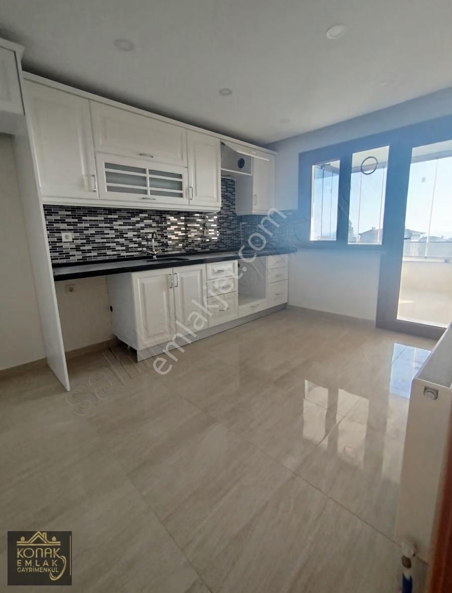 Büyükcekmece Kamiloba Da Deniz Manzarali Kiralık 3+1 Ev - Görsel 10