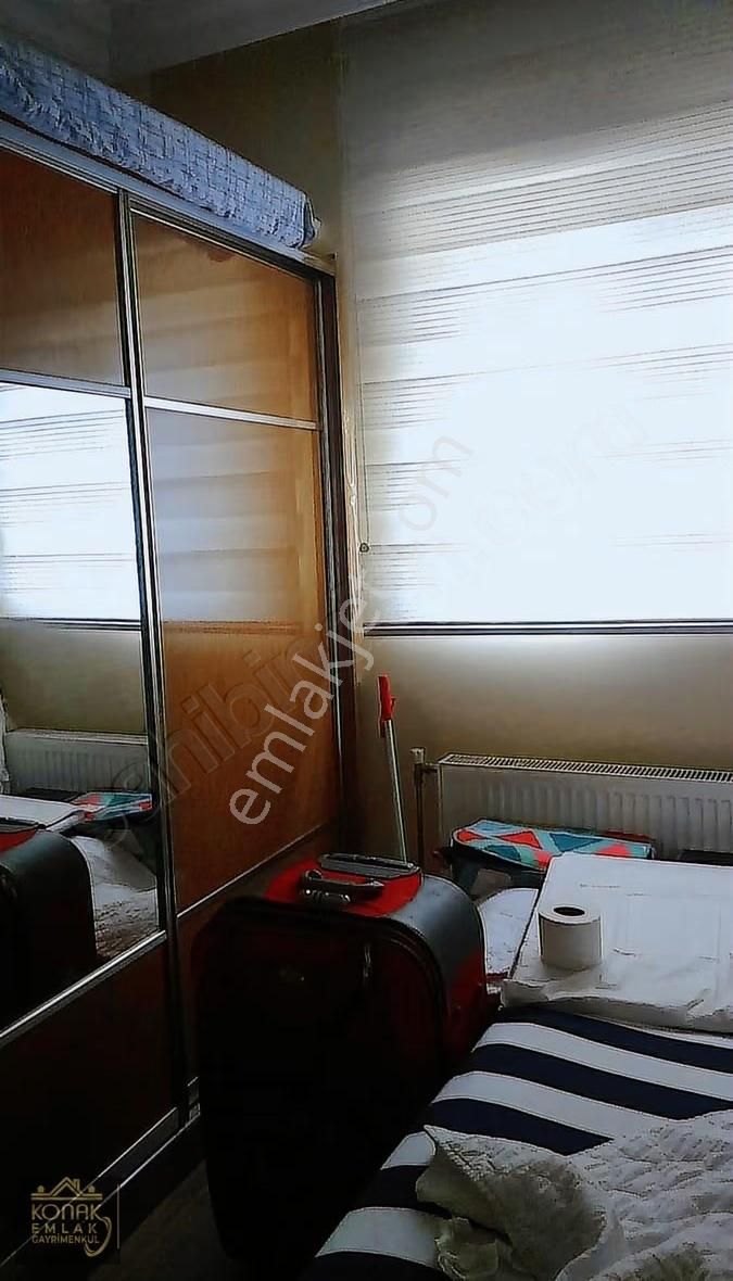 Bahçeşehir 2 Kısımda 3+1 Giriş Kelepir Satılık Daire - Görsel 8