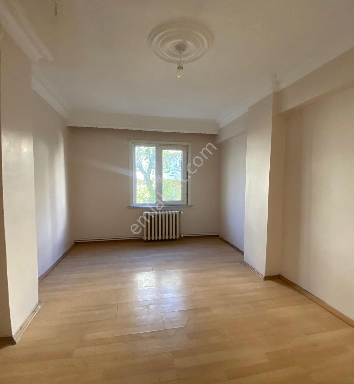 Avcılar D.köşklerde 3+1 Masrafsız Satılık Ara Kat Ön Cephe - Görsel 12