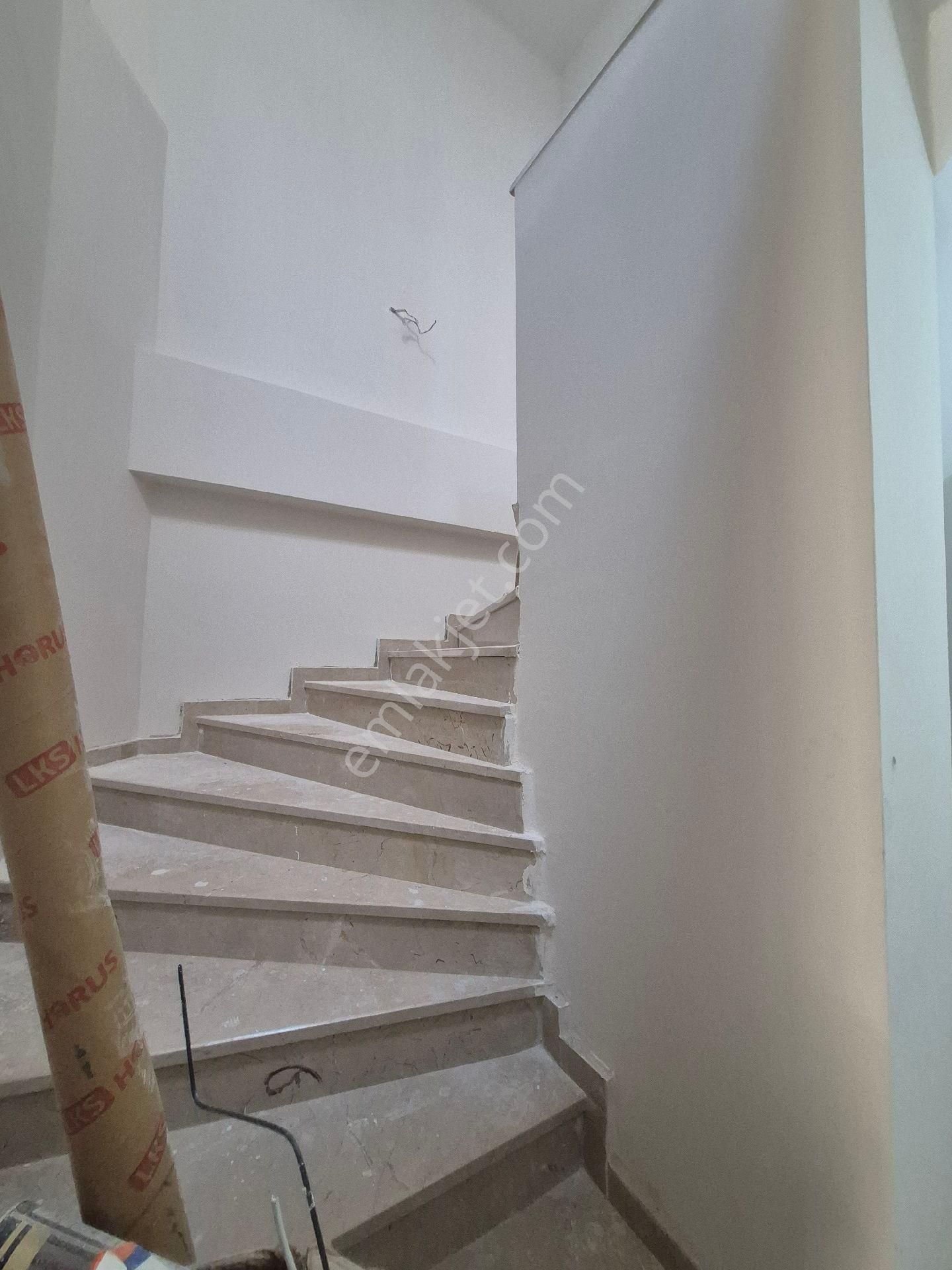 Sultanbeyli'de Satılık 3+1 Sıfır Üst Dubleks - Görsel 12