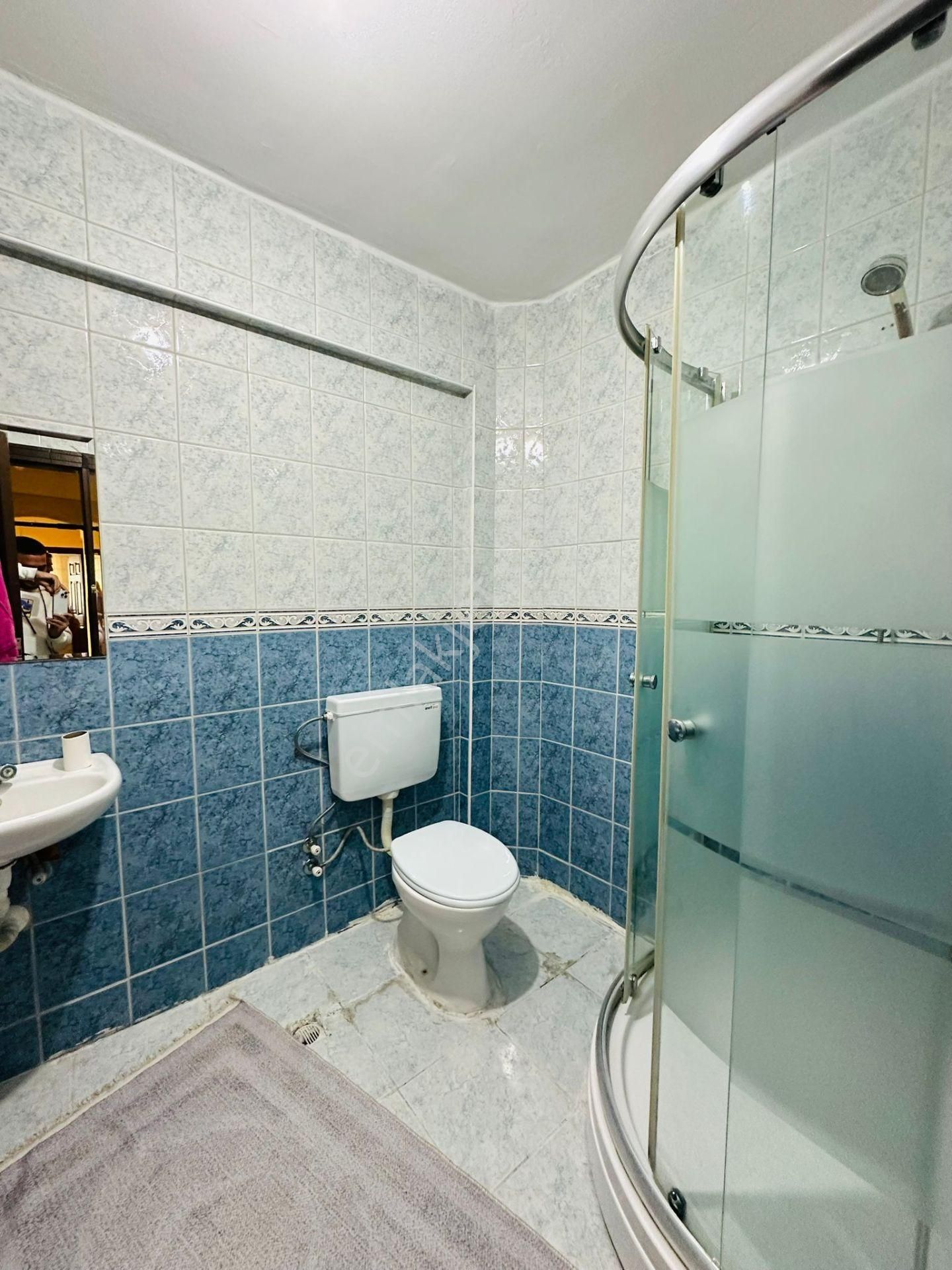 Karapürçek'te Cadde Üzerinde 3+1 Katta Satılık Daire !! - Görsel 19