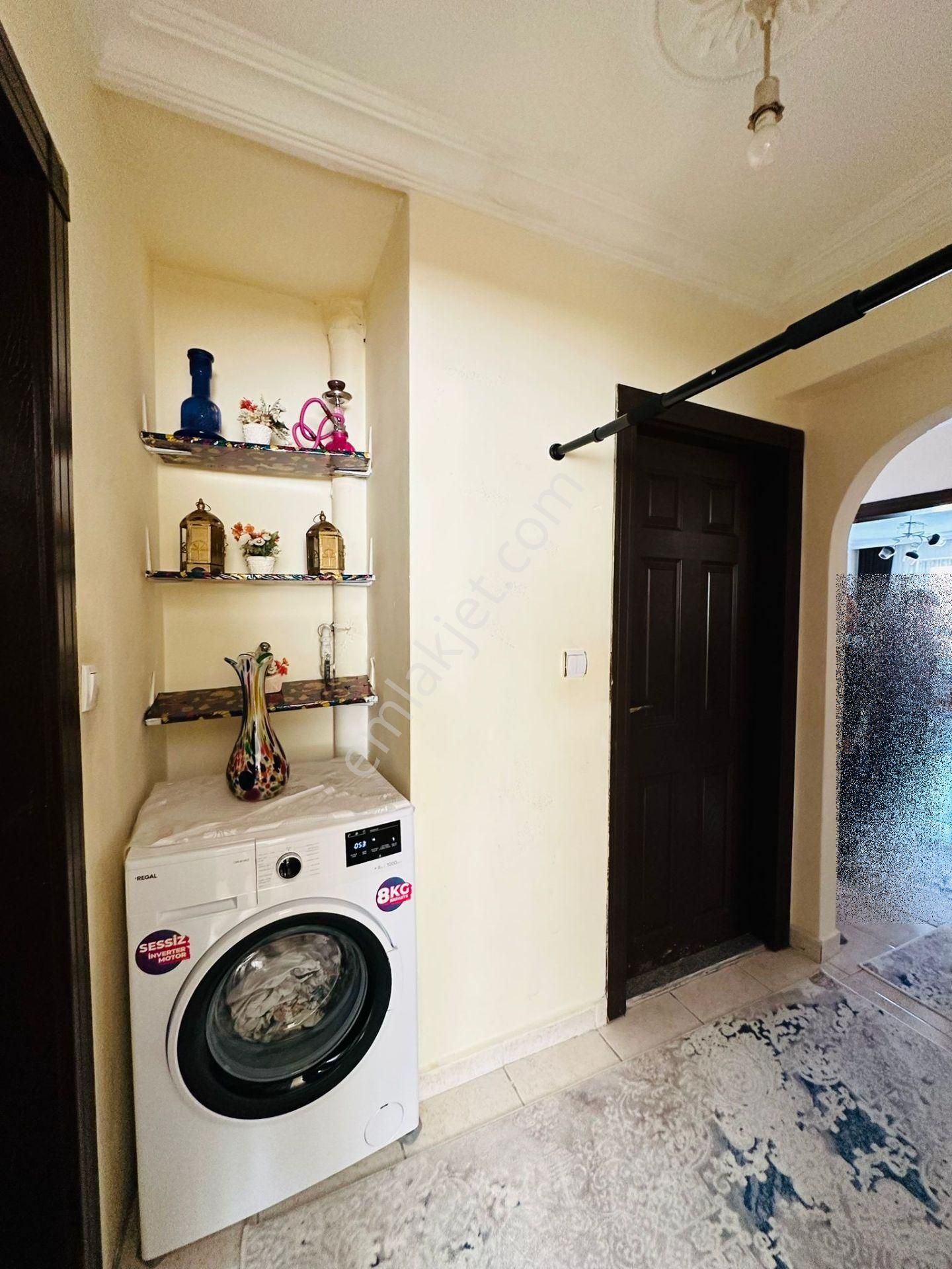 Karapürçek'te Cadde Üzerinde 3+1 Katta Satılık Daire !! - Görsel 17