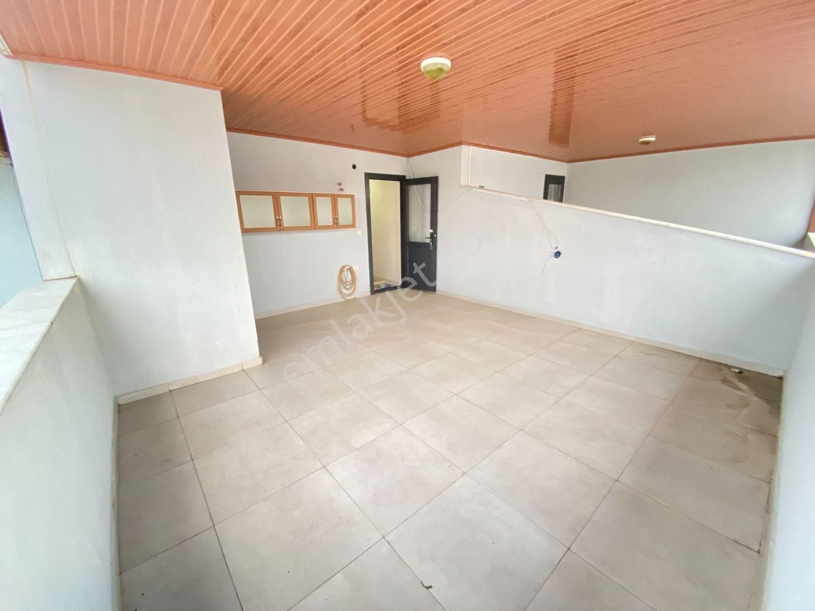 Seferihisar Ürkmez De Satılık 3+1 Yazlık - Görsel 26