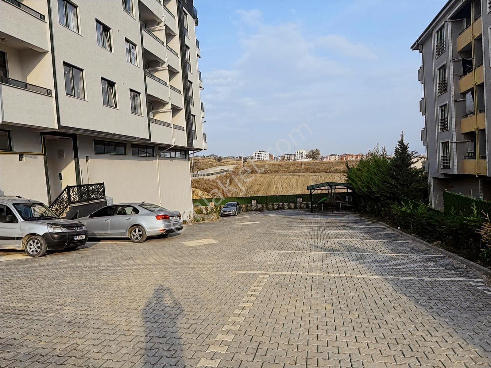 Sinan Emlaktan Anahtar Teslim Site İçinde Ara Kat Daire - Görsel 16