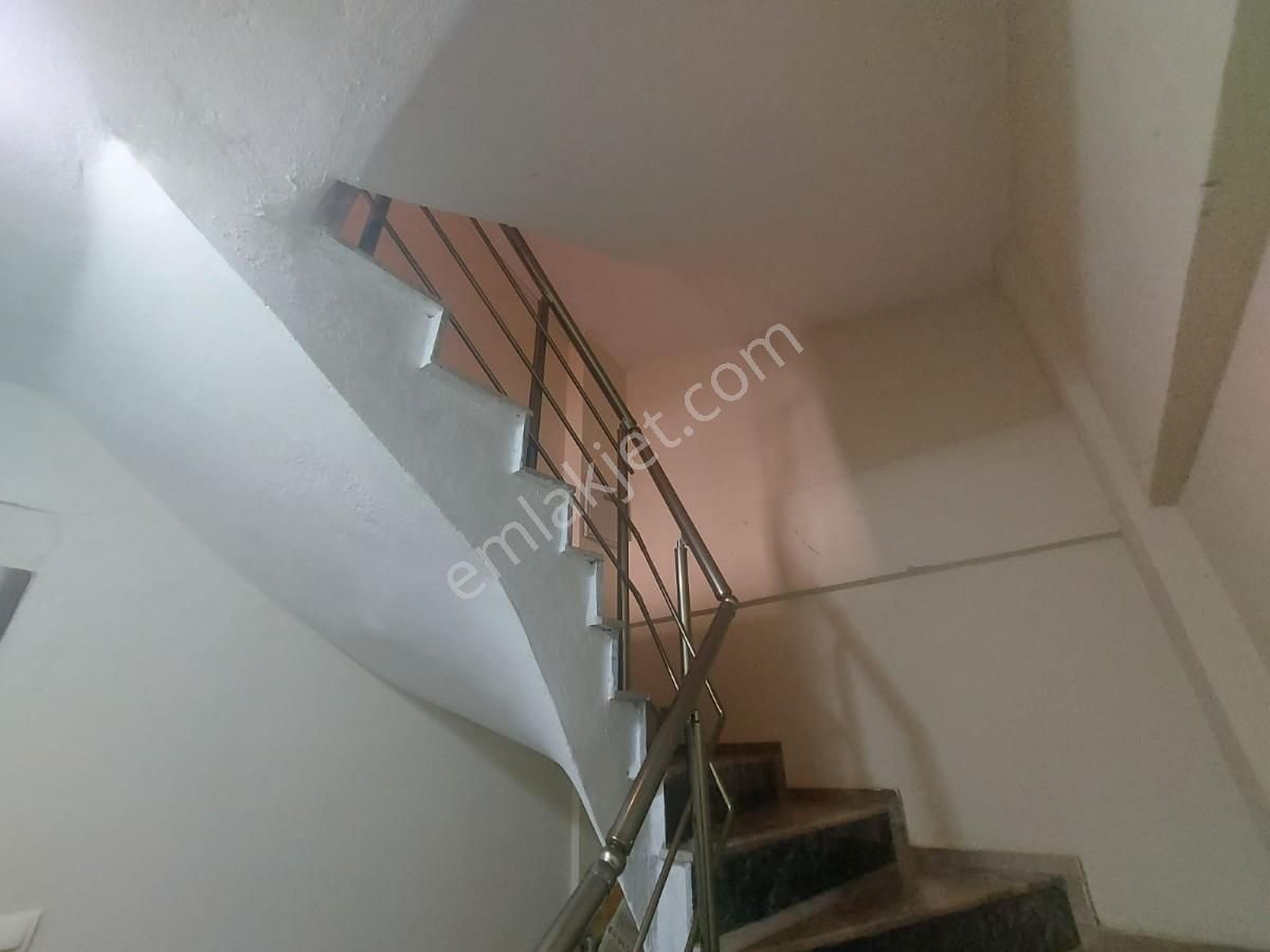 Kasaplar Meydana Yürüme Mesafesinde Bahçeli 2+1 Kiralık Daire - Görsel 5