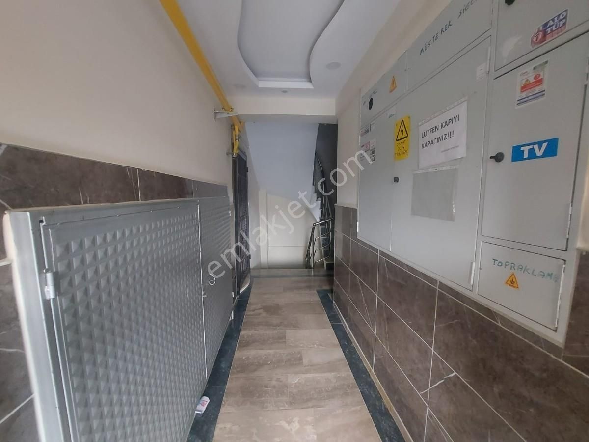 Kasaplar Meydana Yürüme Mesafesinde Bahçeli 2+1 Kiralık Daire - Görsel 3