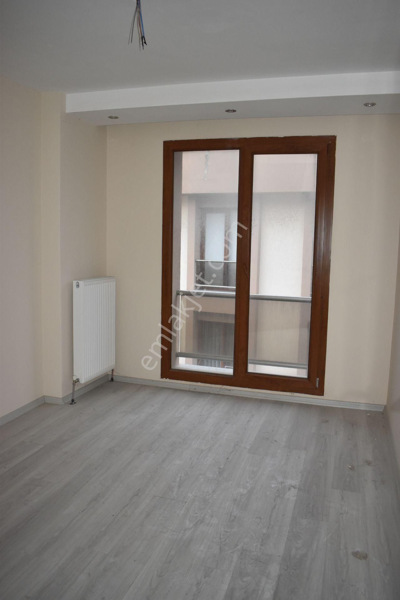 Büyükçekmece Cumhuriyet Mah Manzaralı Lüx Havuzlu Sitede 5+1 Satılık Dubleks - Görsel 9