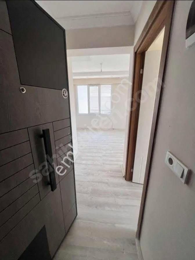 Nazilli - Sümer Mah. Havuzlu Site İçinde 1+1 1.500.000🔥🔥 - Görsel 3