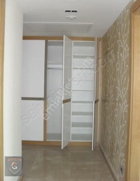 Skyport Residence 'da Teraslı Katta 2+1 Ofis