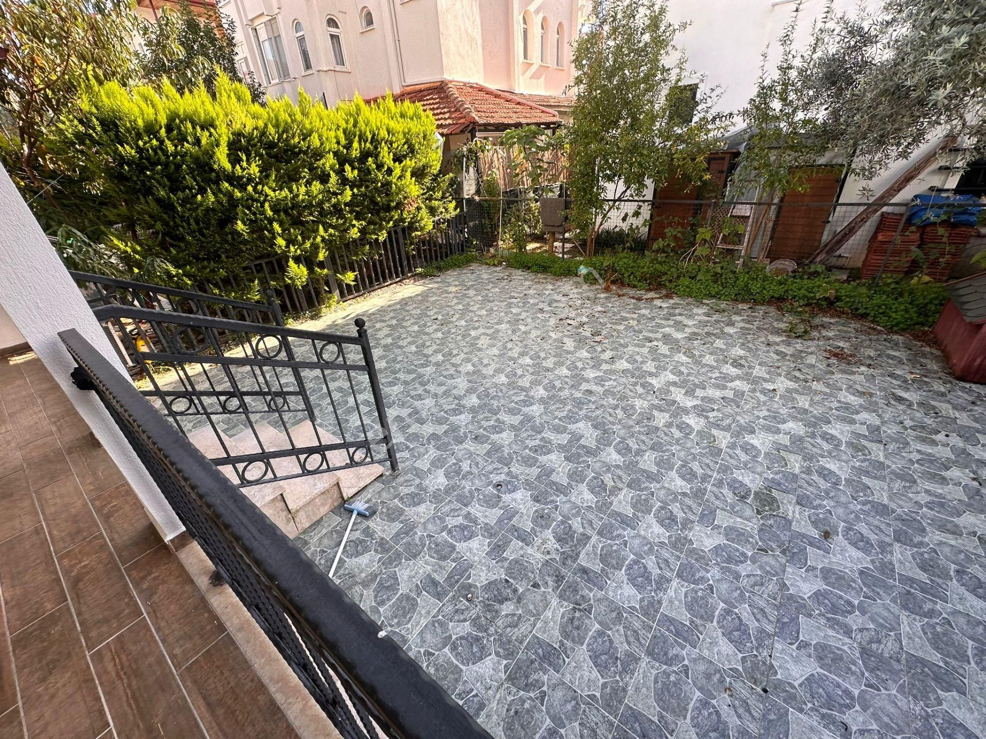 Stop’tan Foça 270m² Bahçe Kulanım Alanlı 3+1 İkiz Villa - Görsel 9