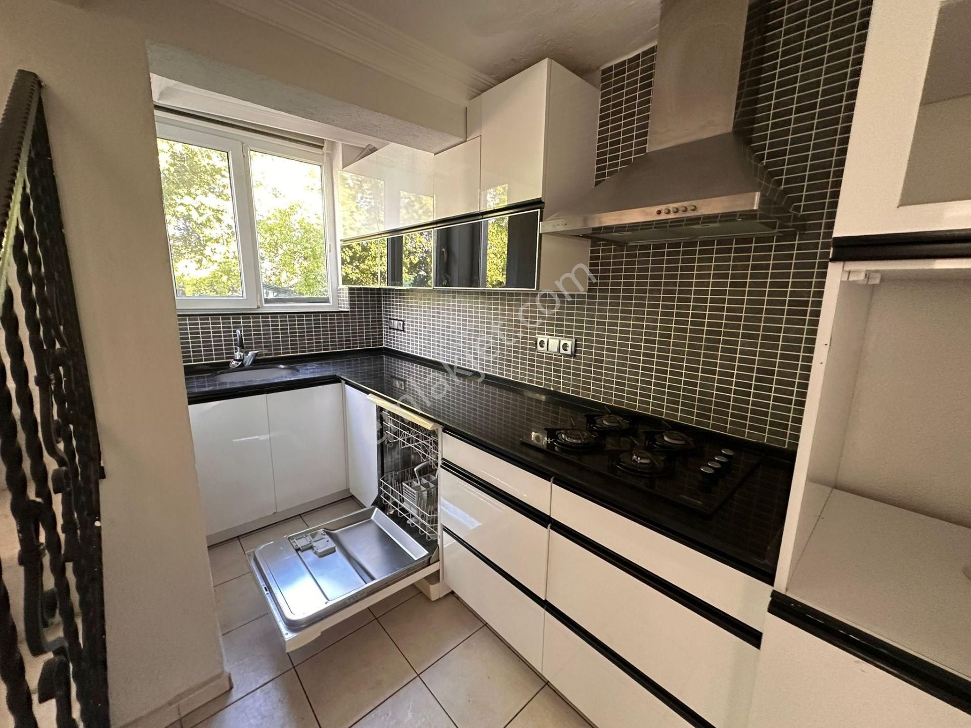 Stop’tan Foça 270m² Bahçe Kulanım Alanlı 3+1 İkiz Villa - Görsel 5