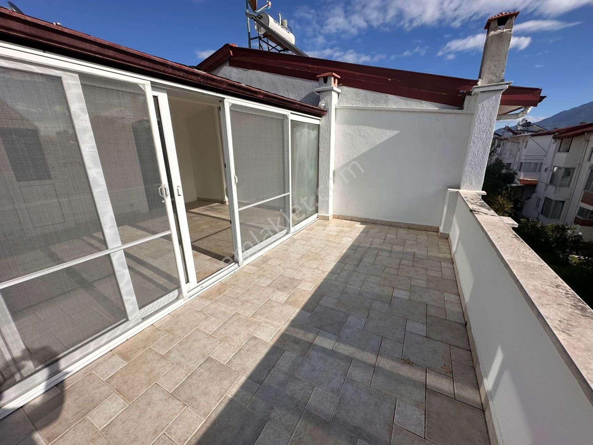 Stop’tan Foça 270m² Bahçe Kulanım Alanlı 3+1 İkiz Villa - Görsel 13