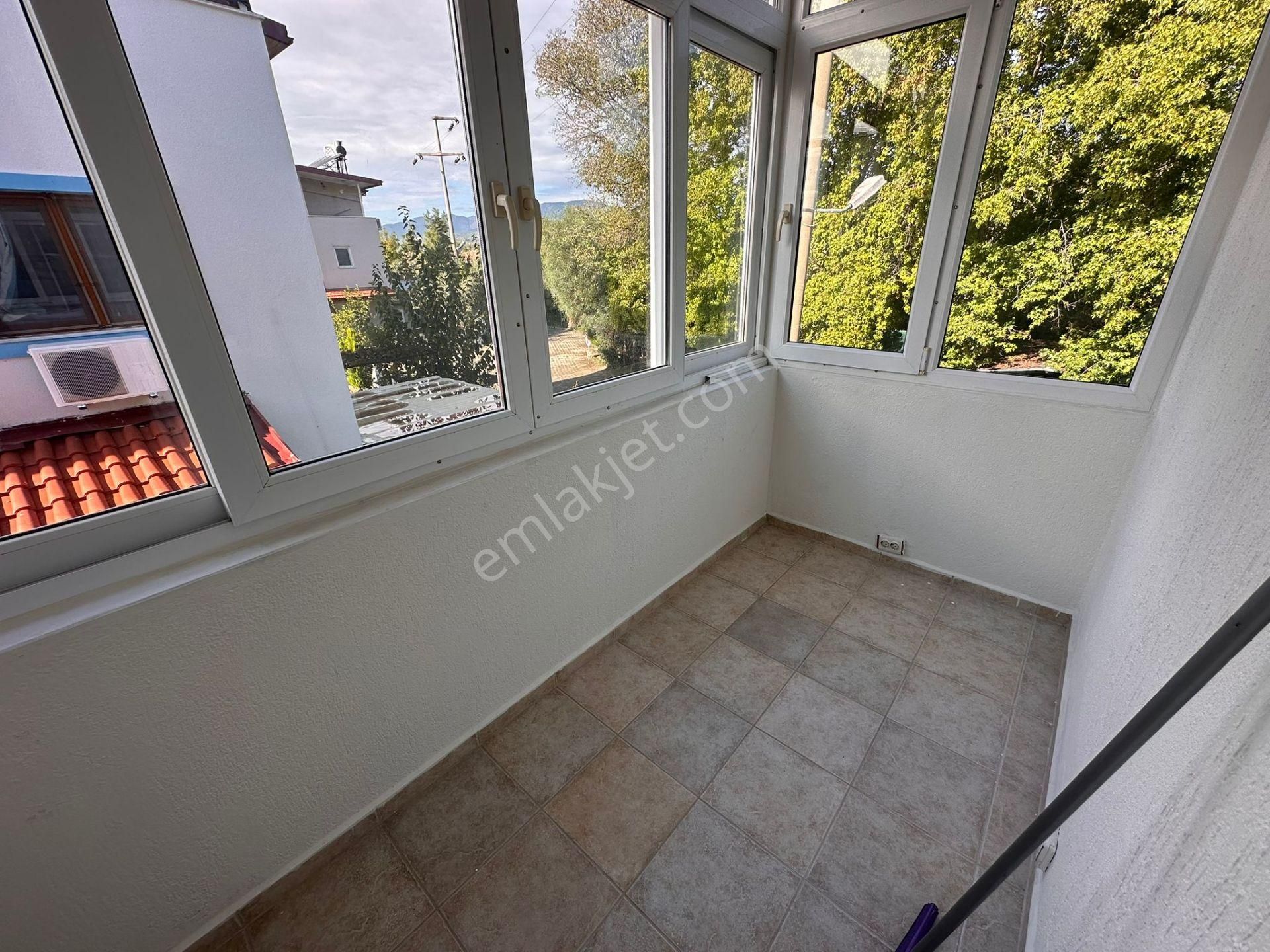 Stop’tan Foça 270m² Bahçe Kulanım Alanlı 3+1 İkiz Villa - Görsel 22