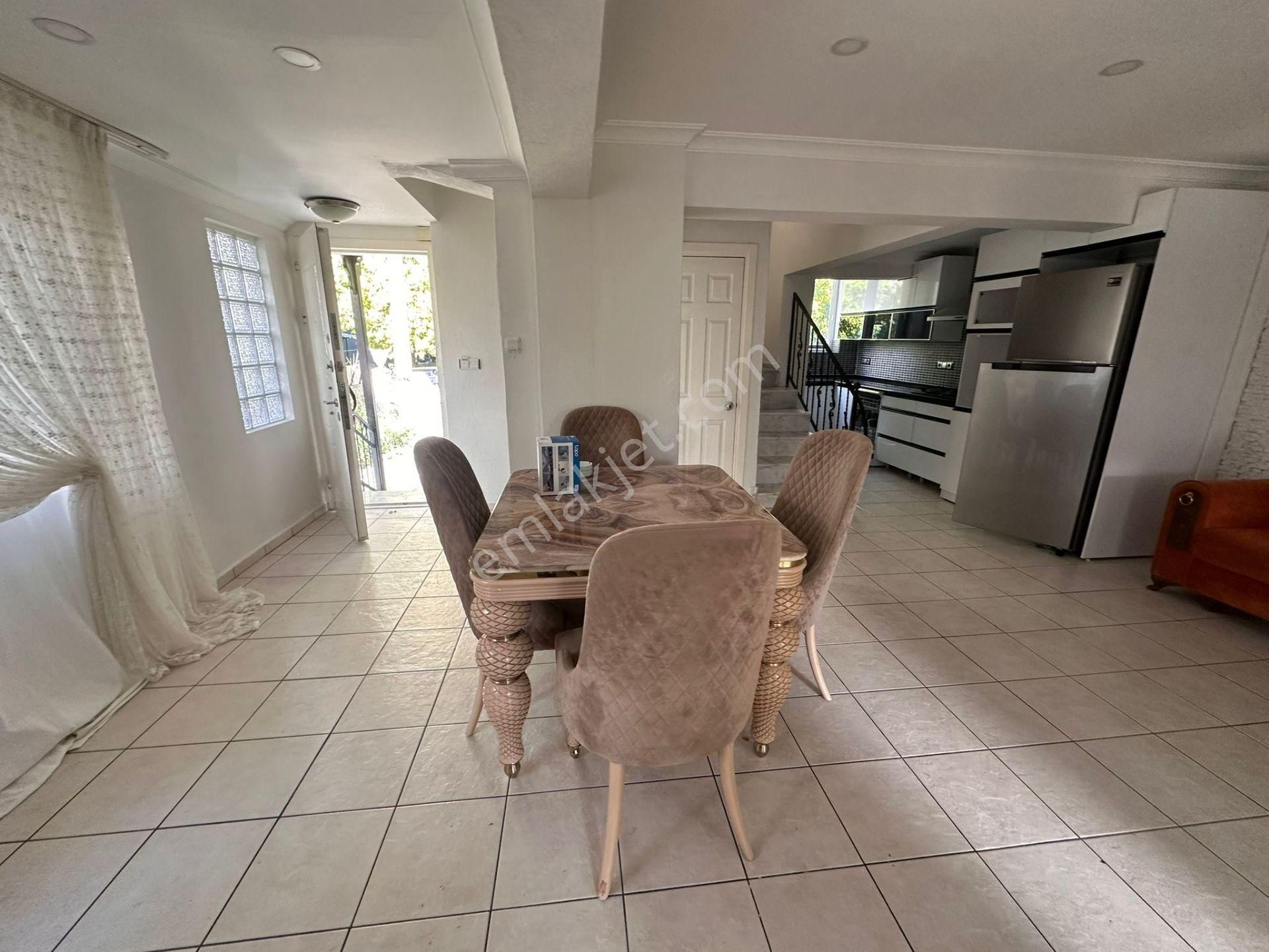 Stop’tan Foça 270m² Bahçe Kulanım Alanlı 3+1 İkiz Villa - Görsel 2