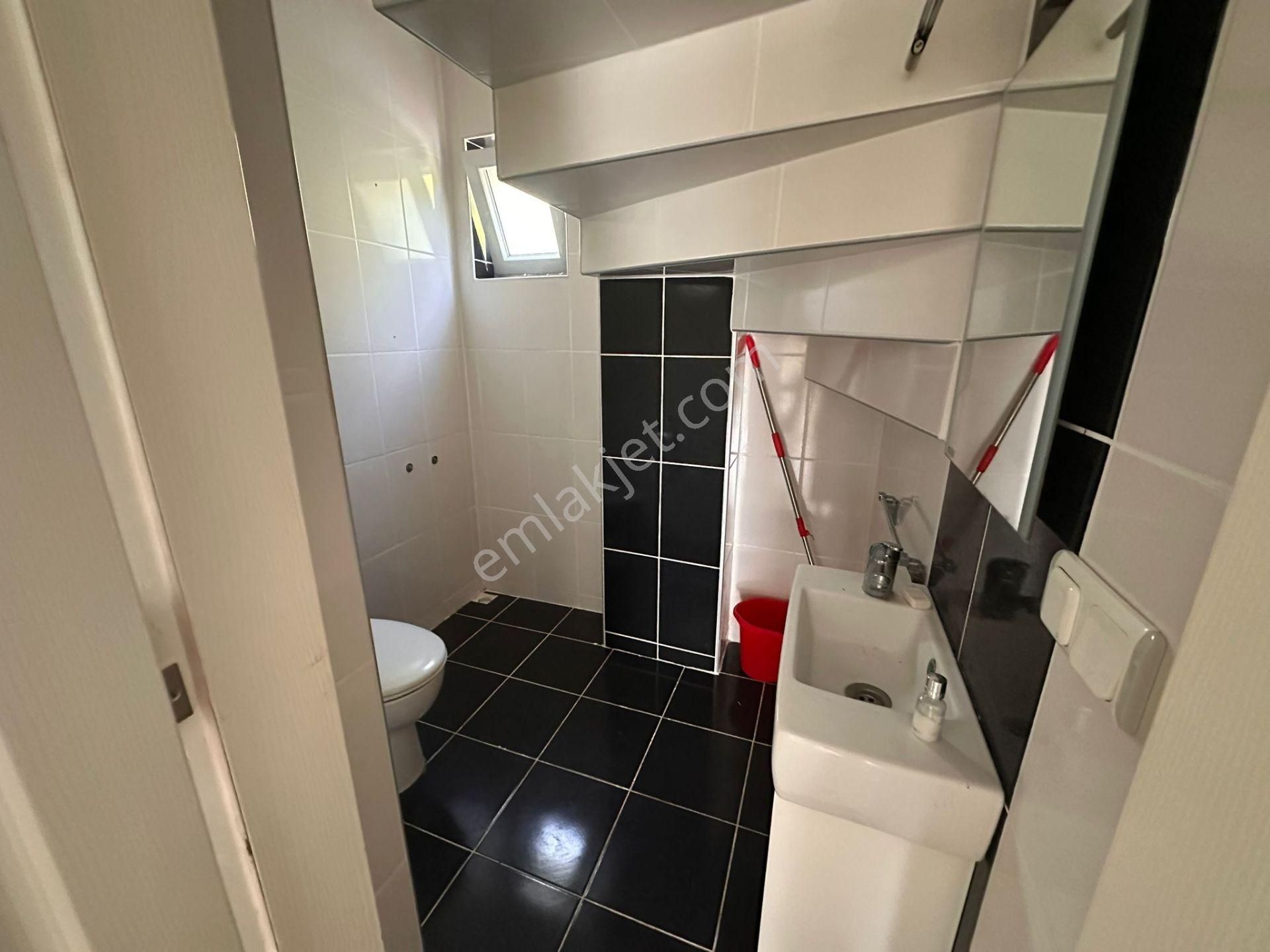 Stop’tan Foça 270m² Bahçe Kulanım Alanlı 3+1 İkiz Villa - Görsel 28