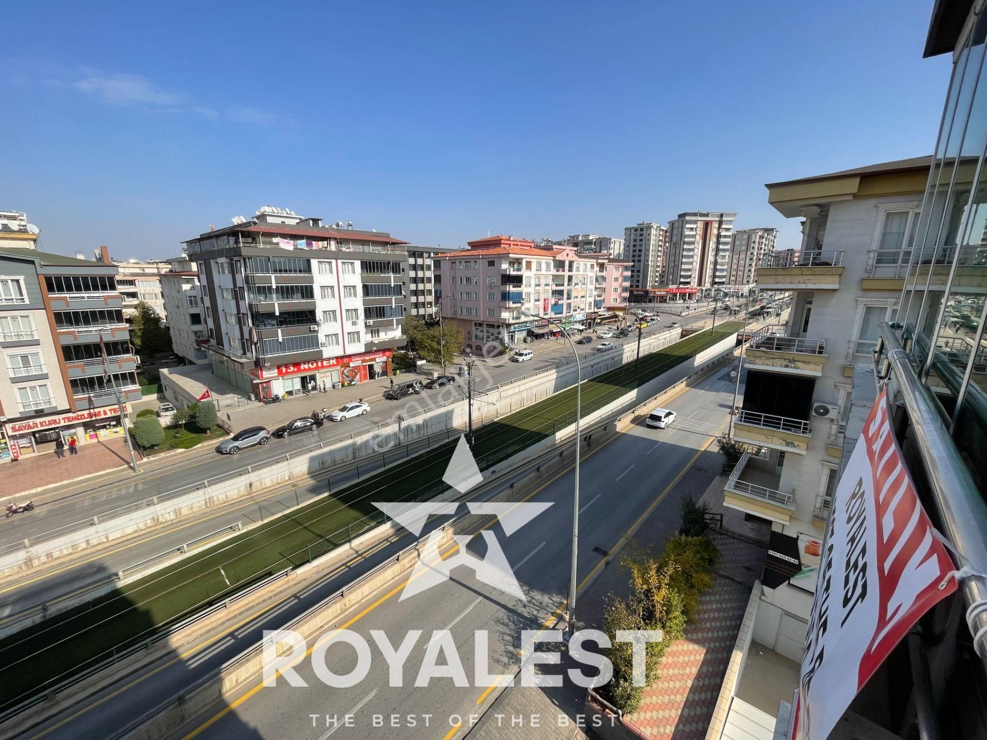 Royalest'ten 1 Daire Alana 1 Daire Bedava Dubleks Yayında - Görsel 20