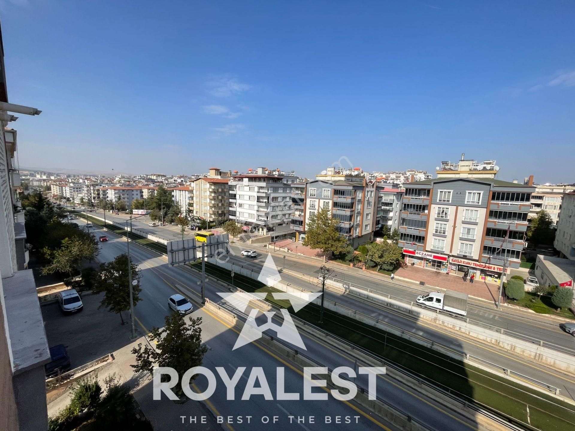 Royalest'ten 1 Daire Alana 1 Daire Bedava Dubleks Yayında - Görsel 18