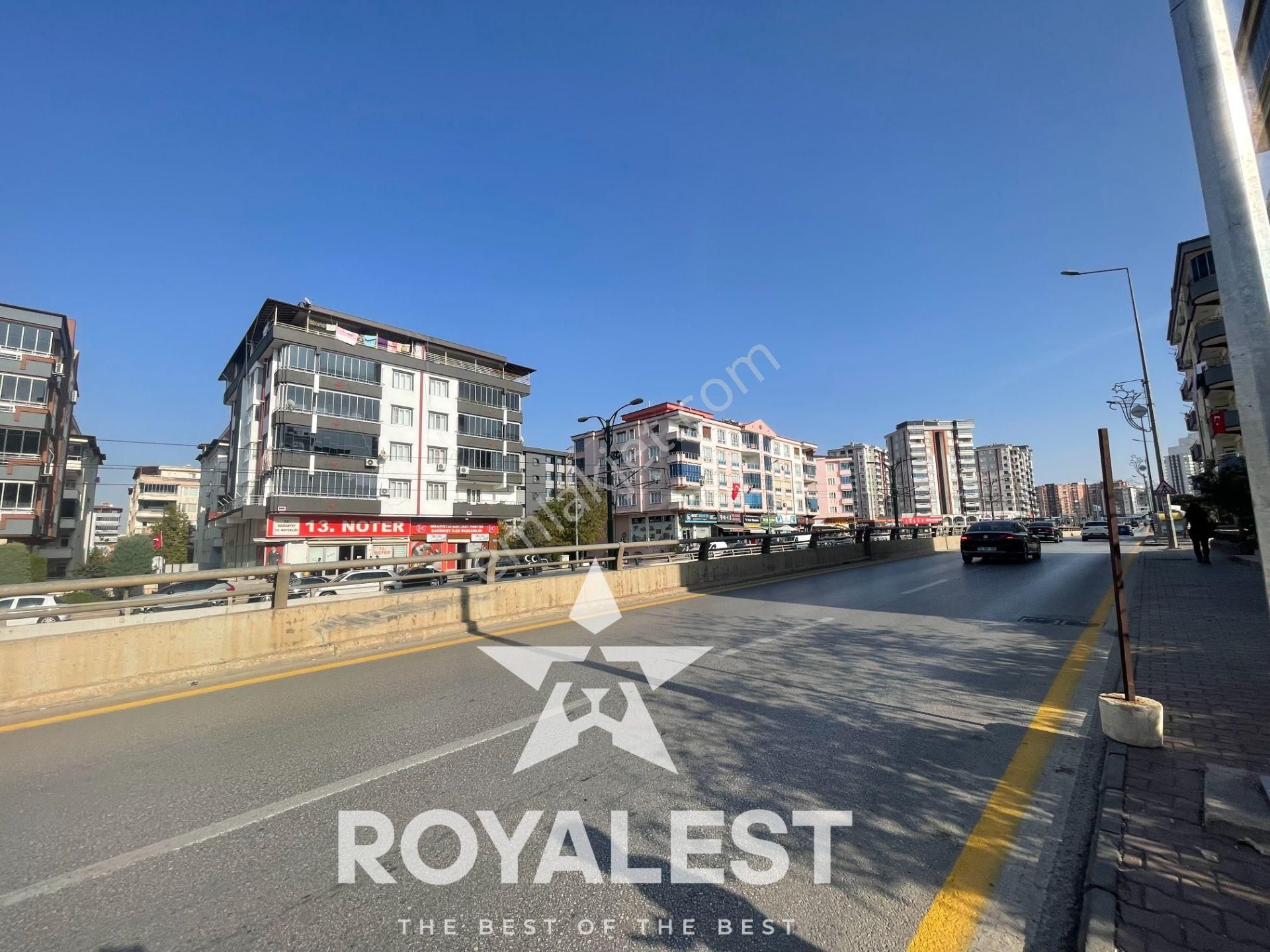 Royalest'ten 1 Daire Alana 1 Daire Bedava Dubleks Yayında - Görsel 23