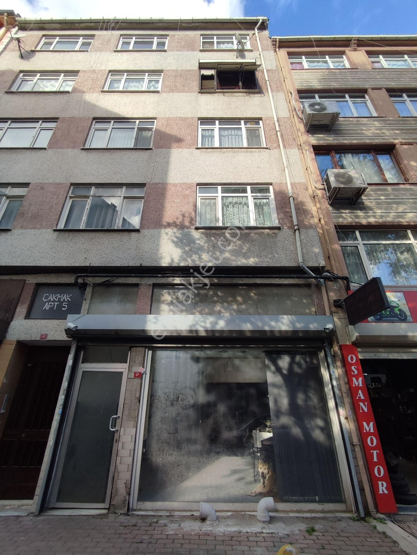 Fatih Seyyidömer Kocamustafapaşa'da 170 M2 Net Depolu Dükkan - Görsel 23