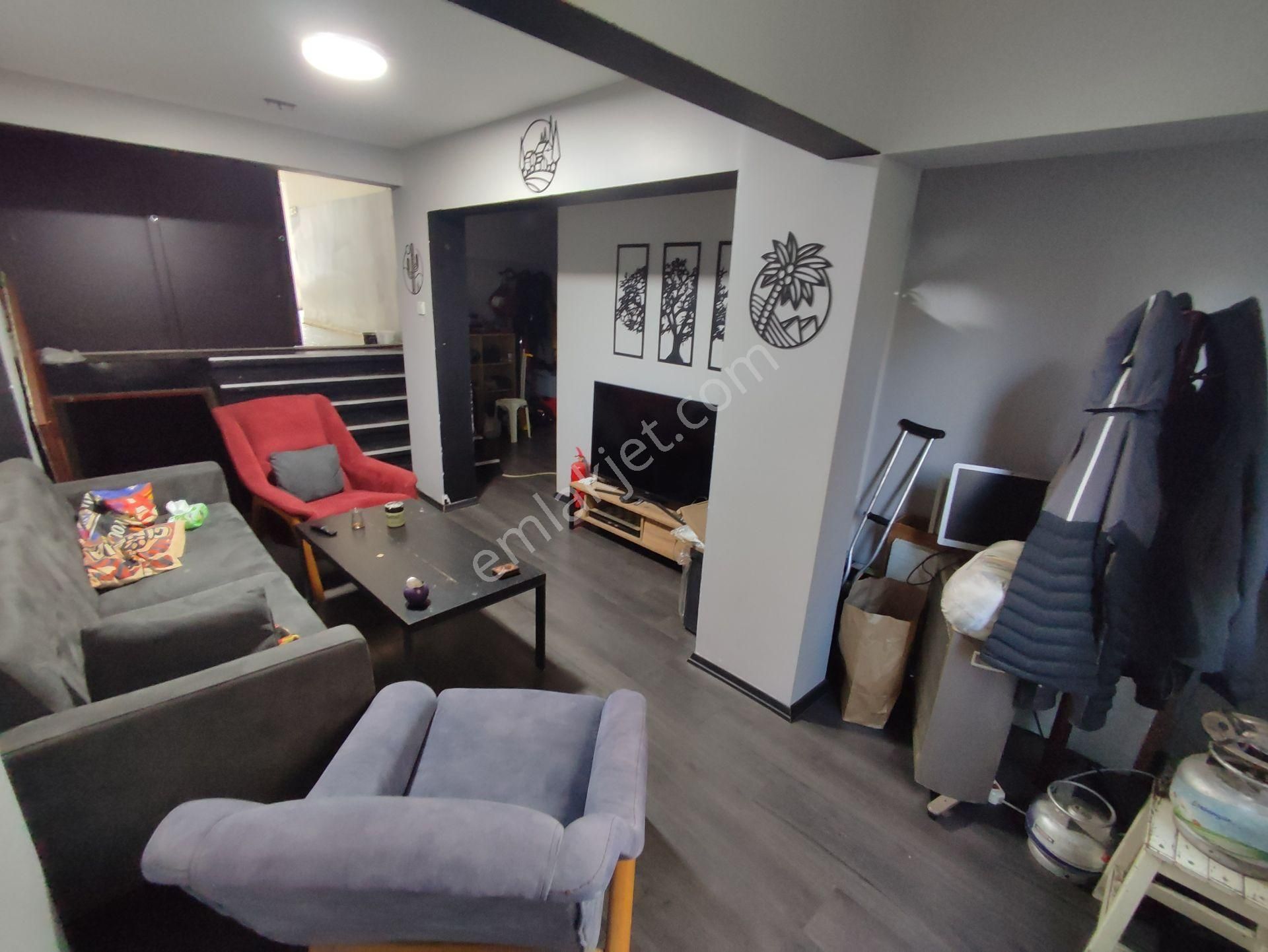 Fatih Seyyidömer Kocamustafapaşa'da 170 M2 Net Depolu Dükkan - Görsel 2