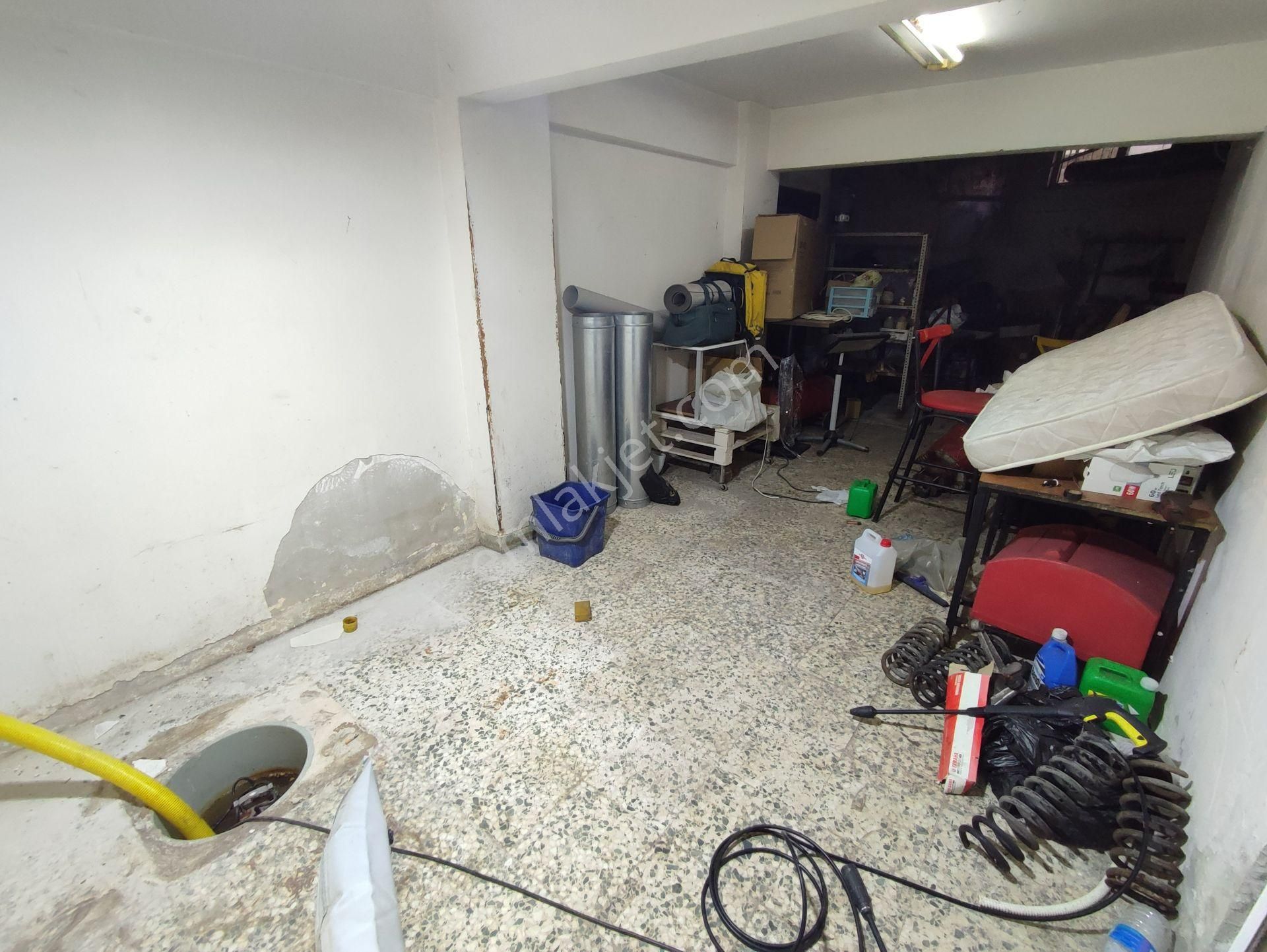 Fatih Seyyidömer Kocamustafapaşa'da 170 M2 Net Depolu Dükkan - Görsel 7