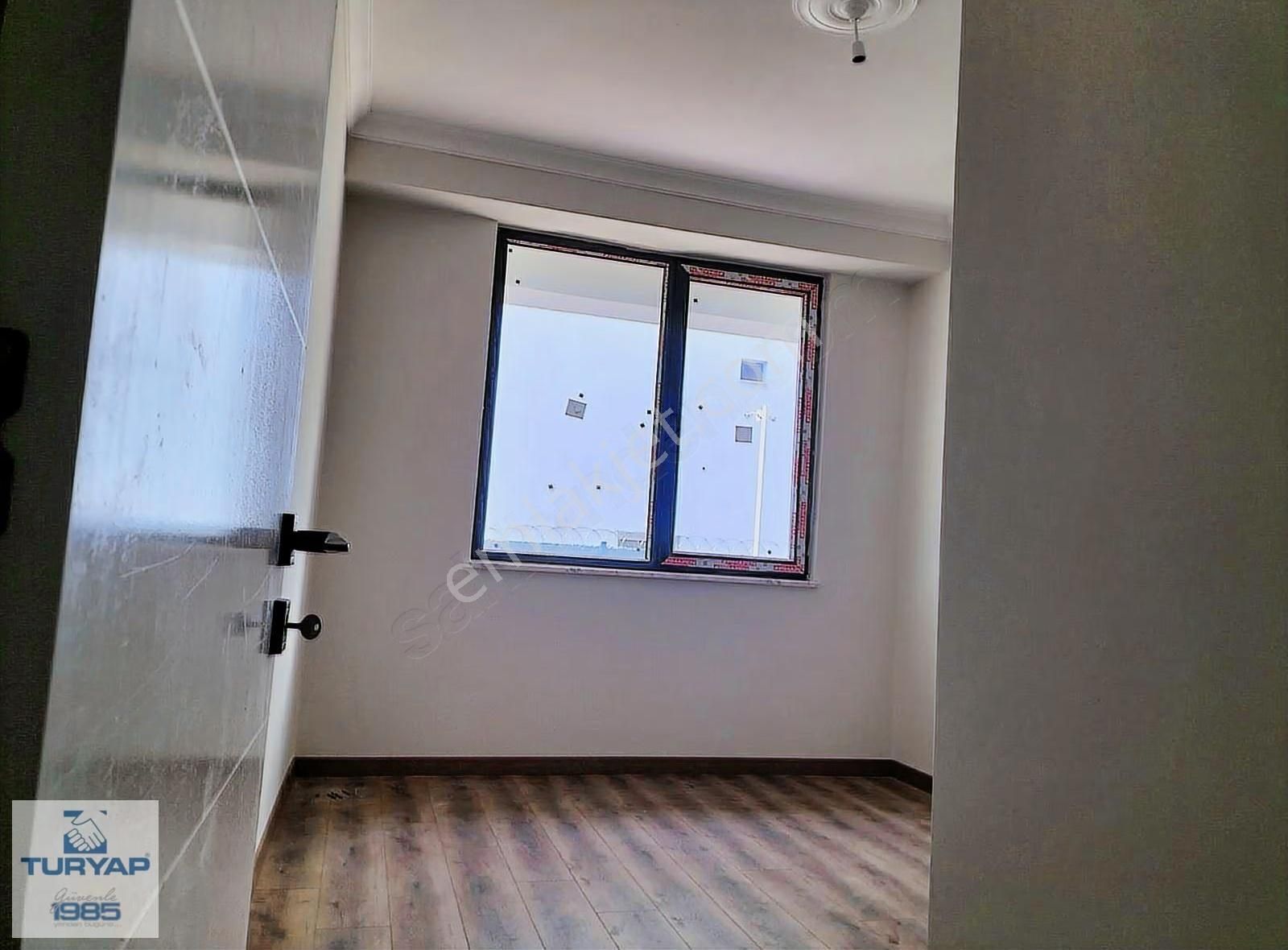 Yalova Kazım Karabekir Mahallesi'nde Güzel Konumda Satılık Daire - Görsel 9