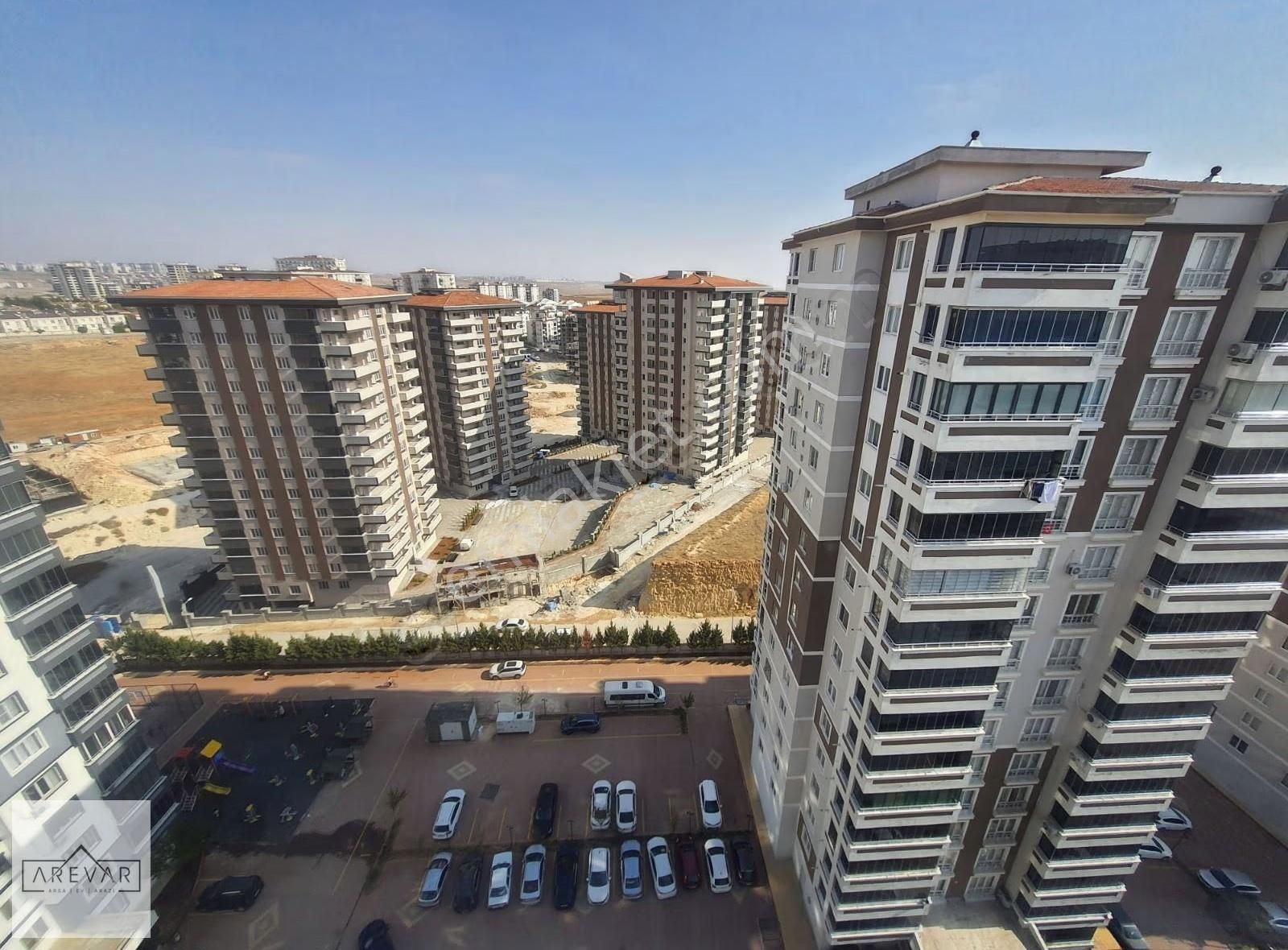 Günsev 3'te Cam Balkonlu Duvar Kağıtlı Avizeli 2+1 Daire - Görsel 12