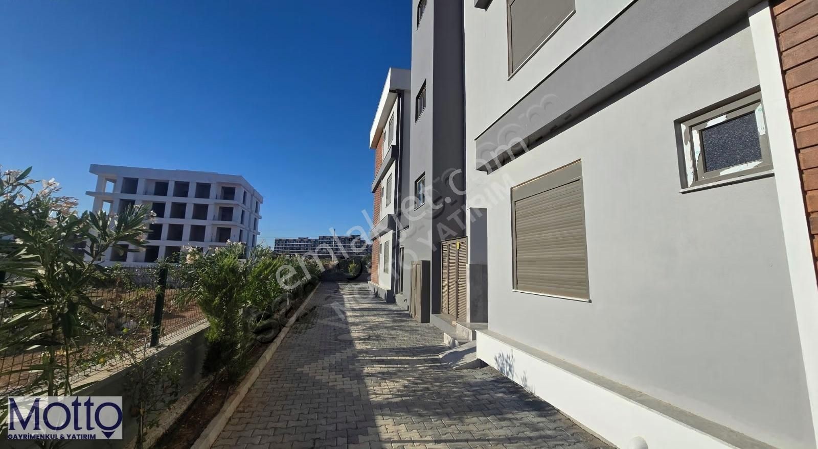 Altıntaş'ta Yüzme Havuzlu İskanlı 1+1 Satılık Daire - Görsel 17