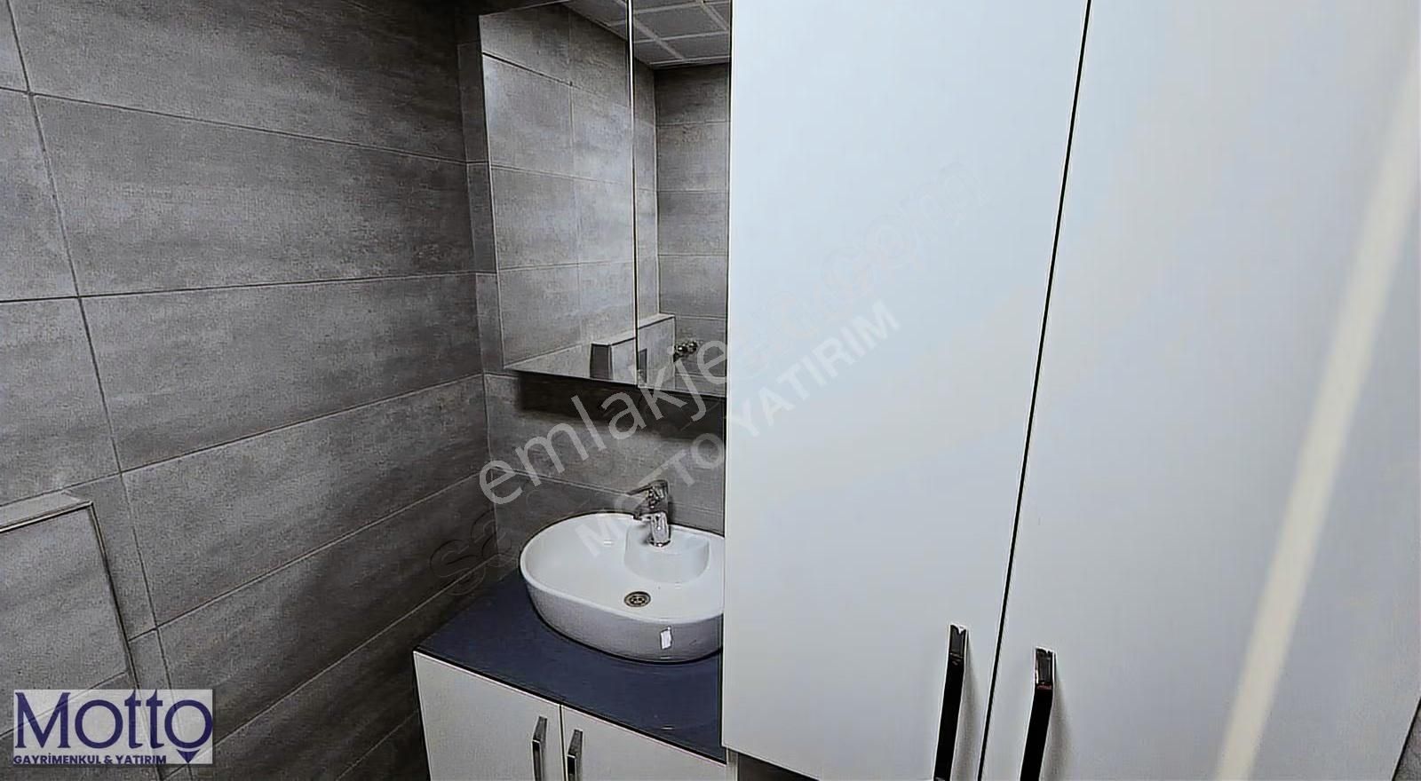 Altıntaş'ta Yüzme Havuzlu İskanlı 1+1 Satılık Daire - Görsel 20