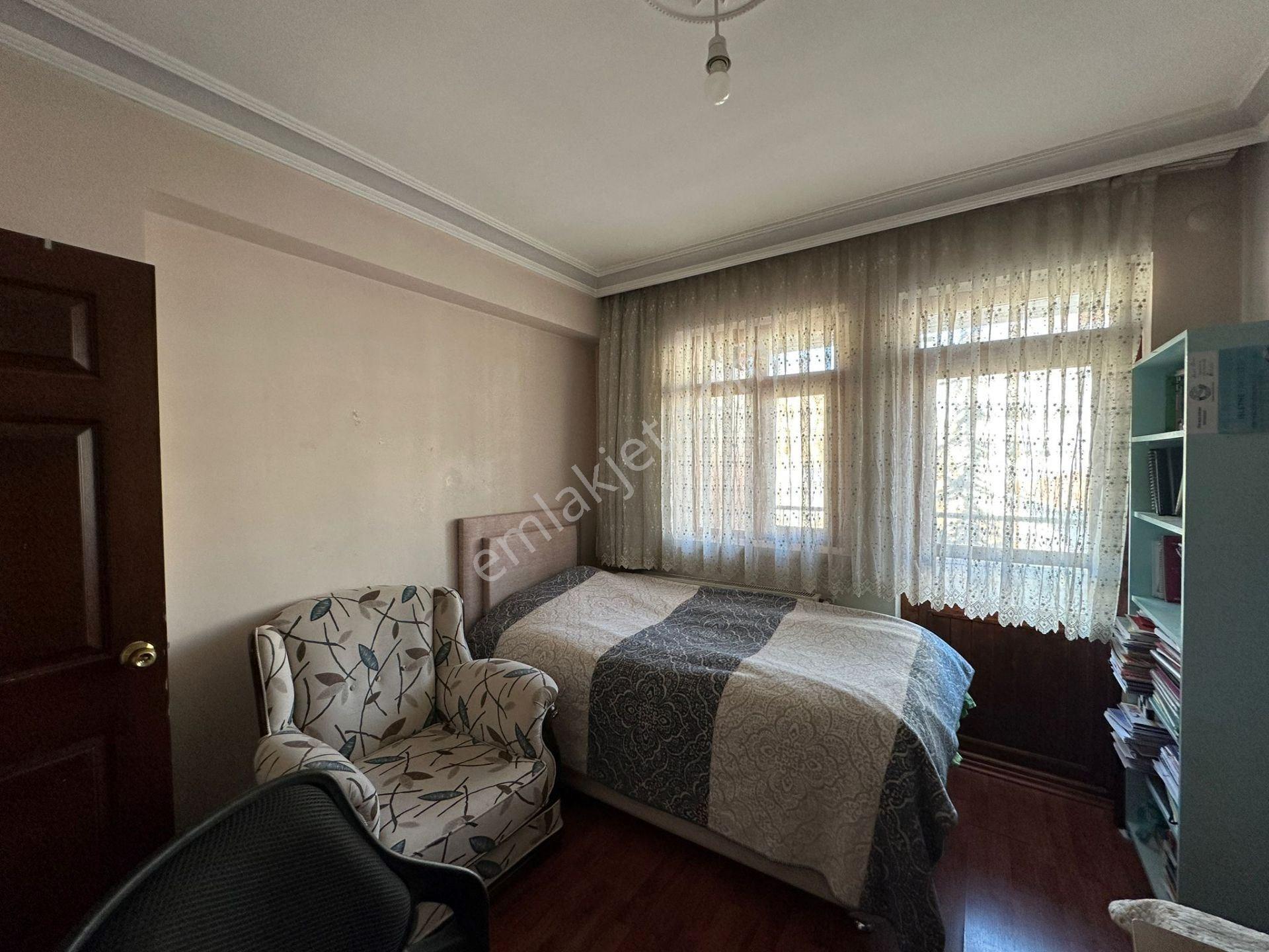 Güçlükaya Ma. İçöz Deresinde İskanlı Asansörlü Katta 3+1 Daire - Görsel 20