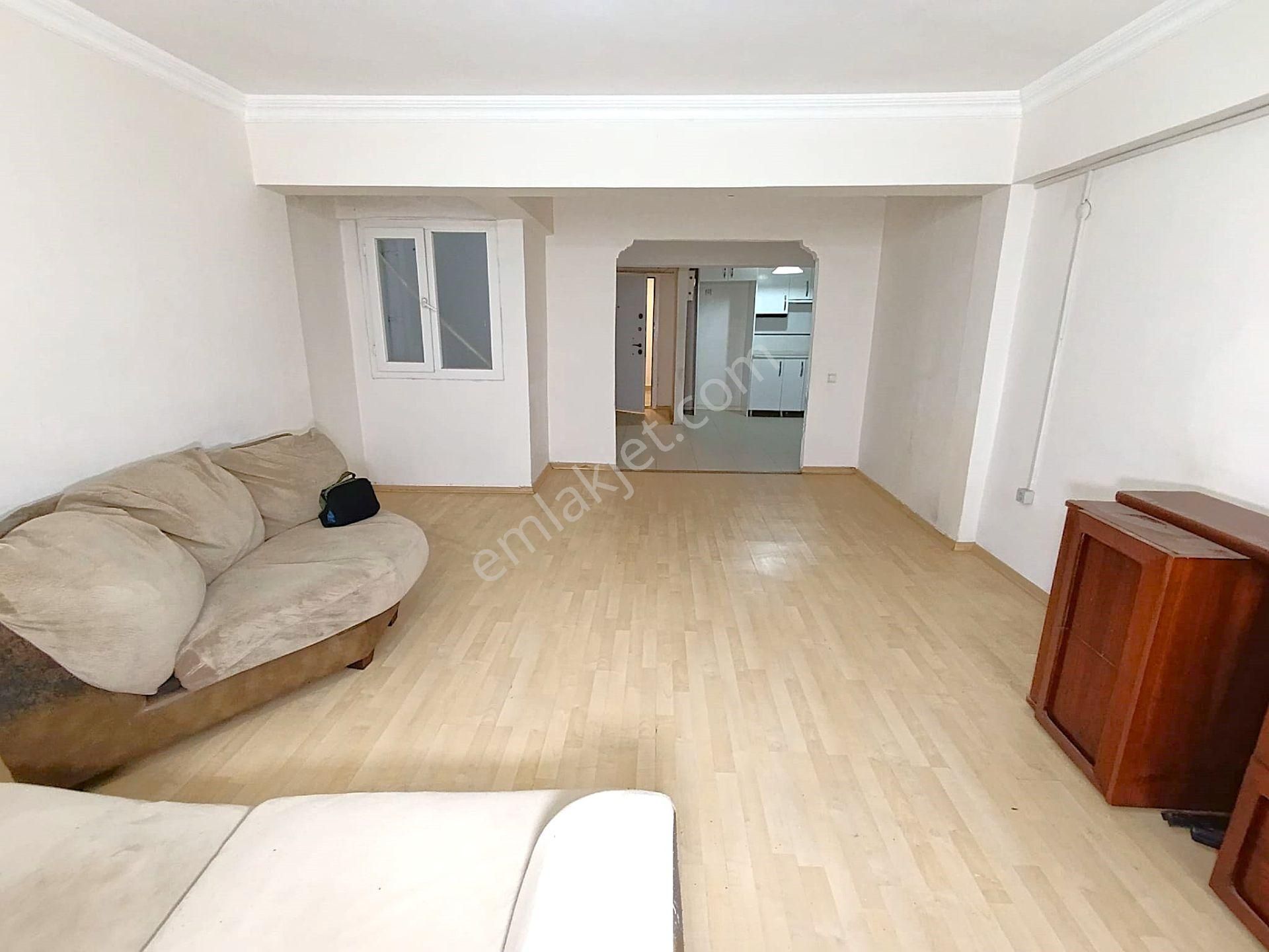 Simge Emlak Göztepe 'ye Yakın Mithatpaşa Cad. Üzeri Satılık Dair - Görsel 10