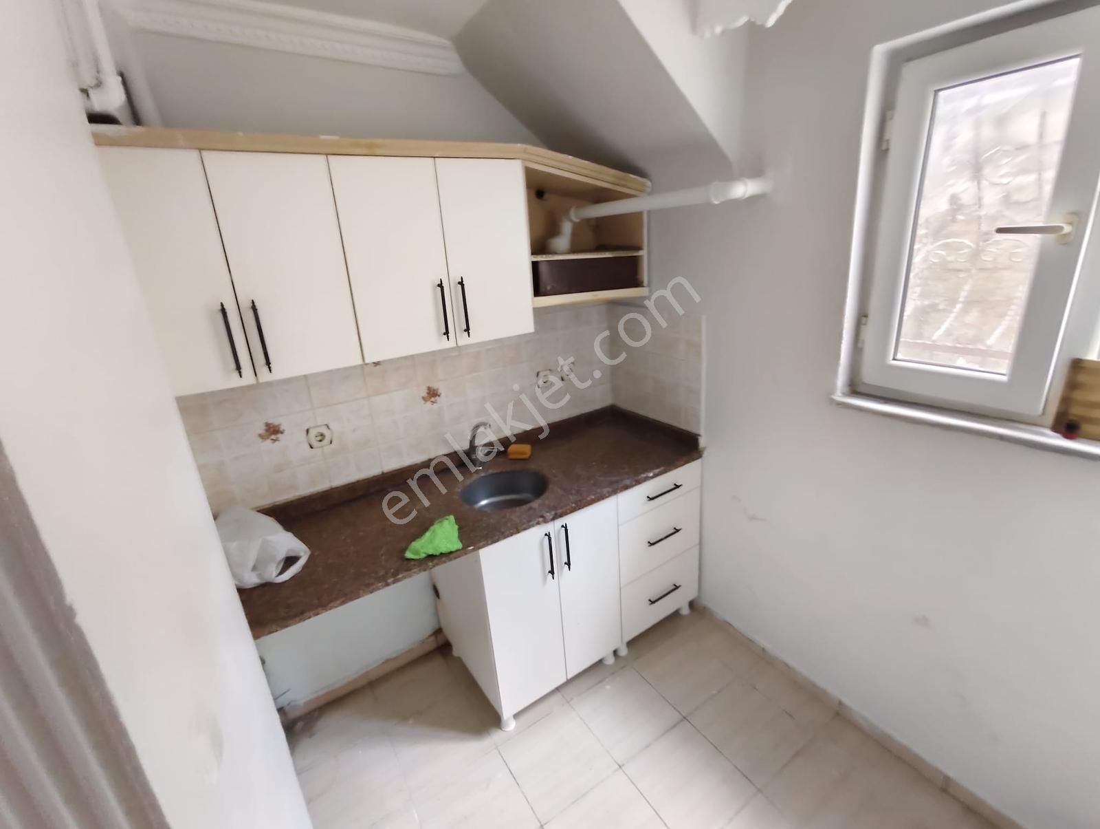 Köprü Emlaktan Zübeyde Hanım Mah'de Satılık 60m2 1+1 Bahçe Katı - Görsel 16