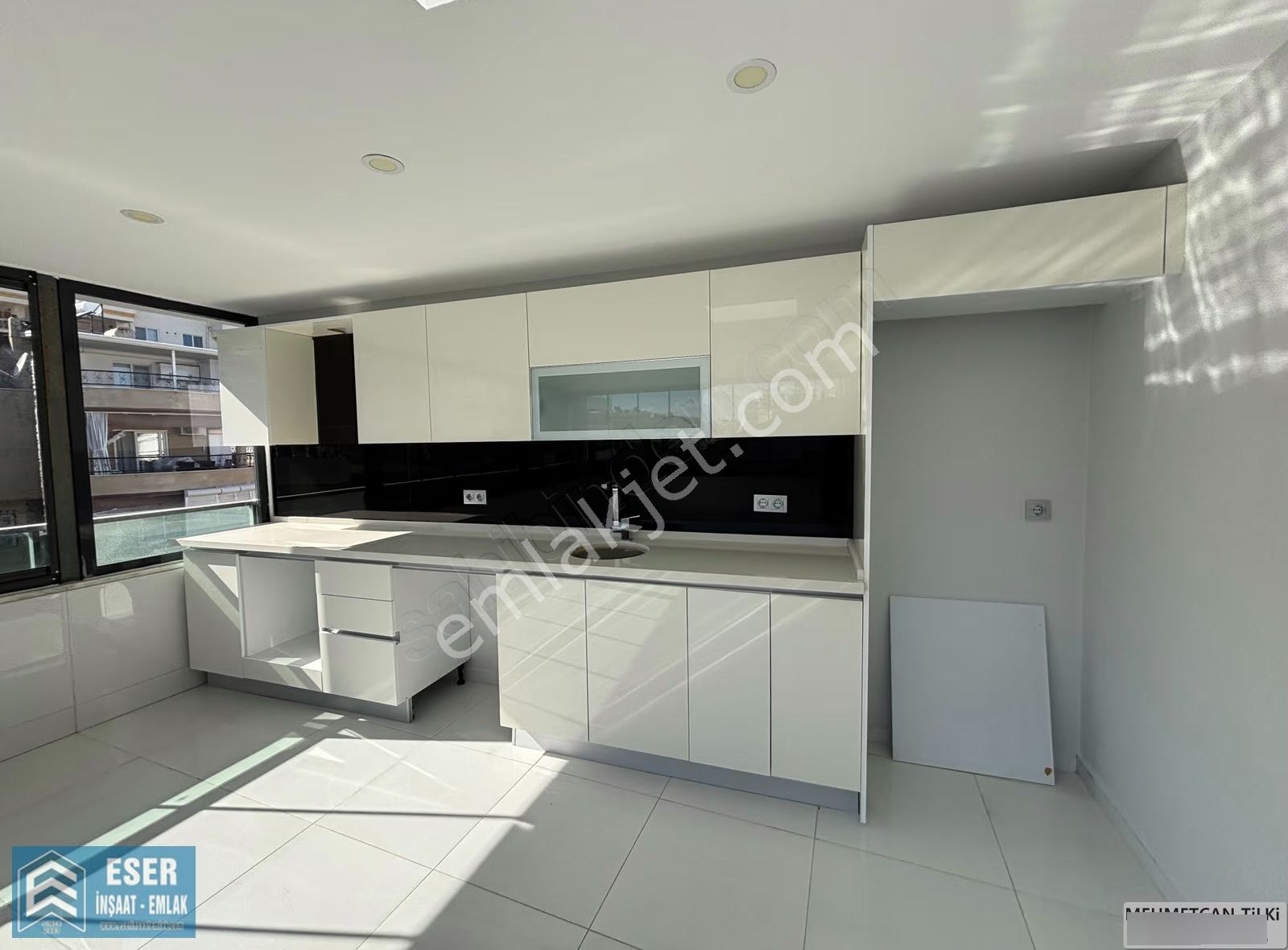 Amerikan Koleji Civarı 4+1 Köşebaşı Önü Açık Geniş Dubleks Daire - Görsel 35