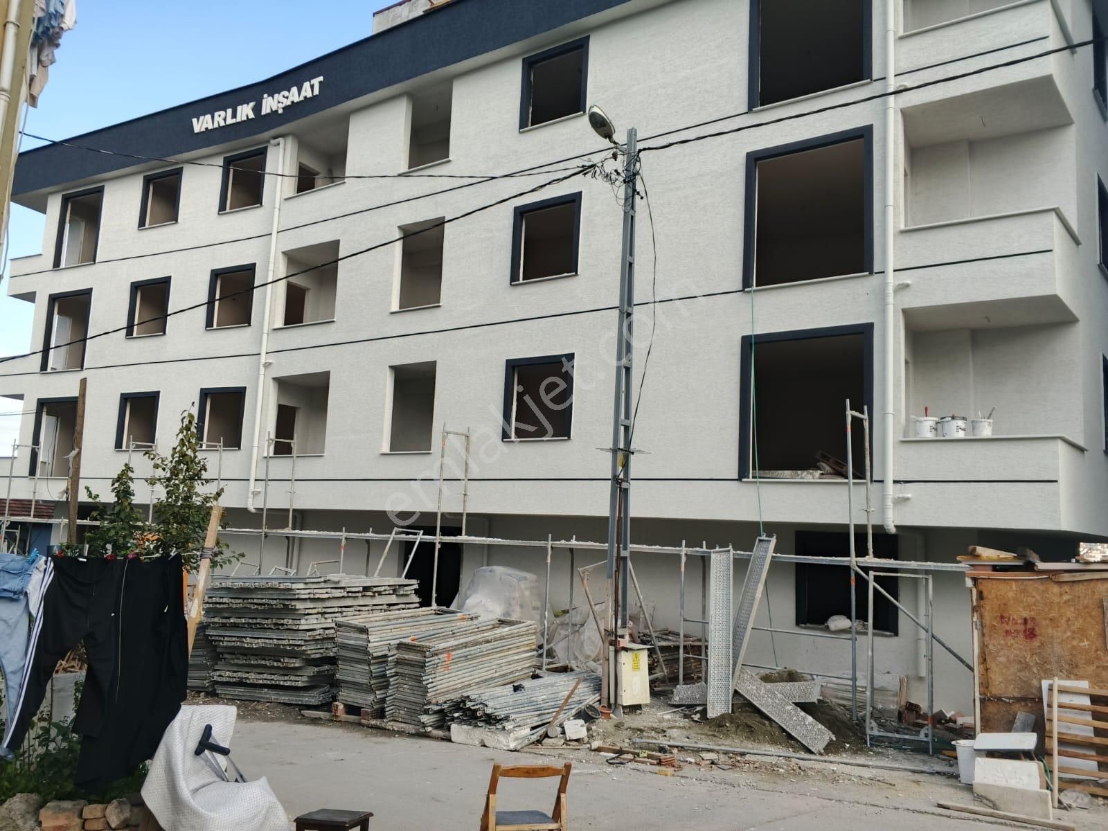 Satılık 2+1 Ara Kat Daire 80 M2 Osmangazi De Yeni Bina