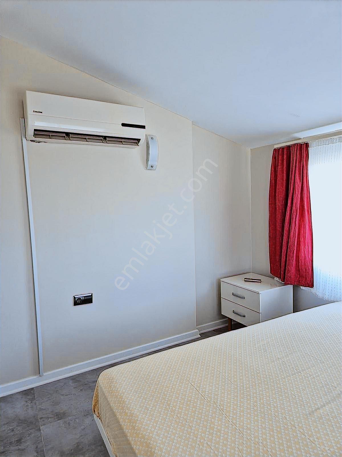 Akbük Güzel Konum Sakarya Sitesi 4+1 Eşyalı Kiralık Villa - Görsel 35