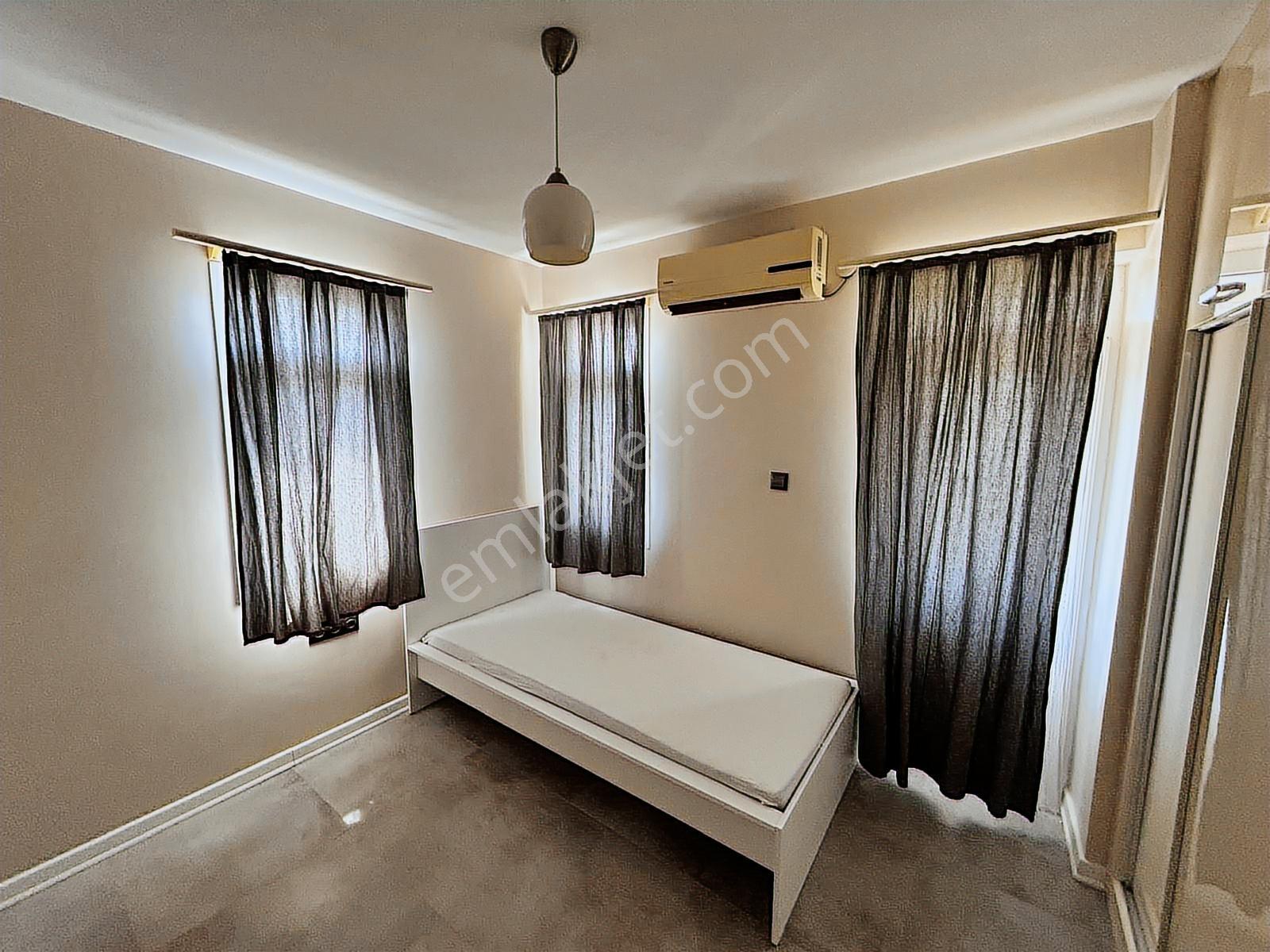 Akbük Güzel Konum Sakarya Sitesi 4+1 Eşyalı Kiralık Villa - Görsel 32