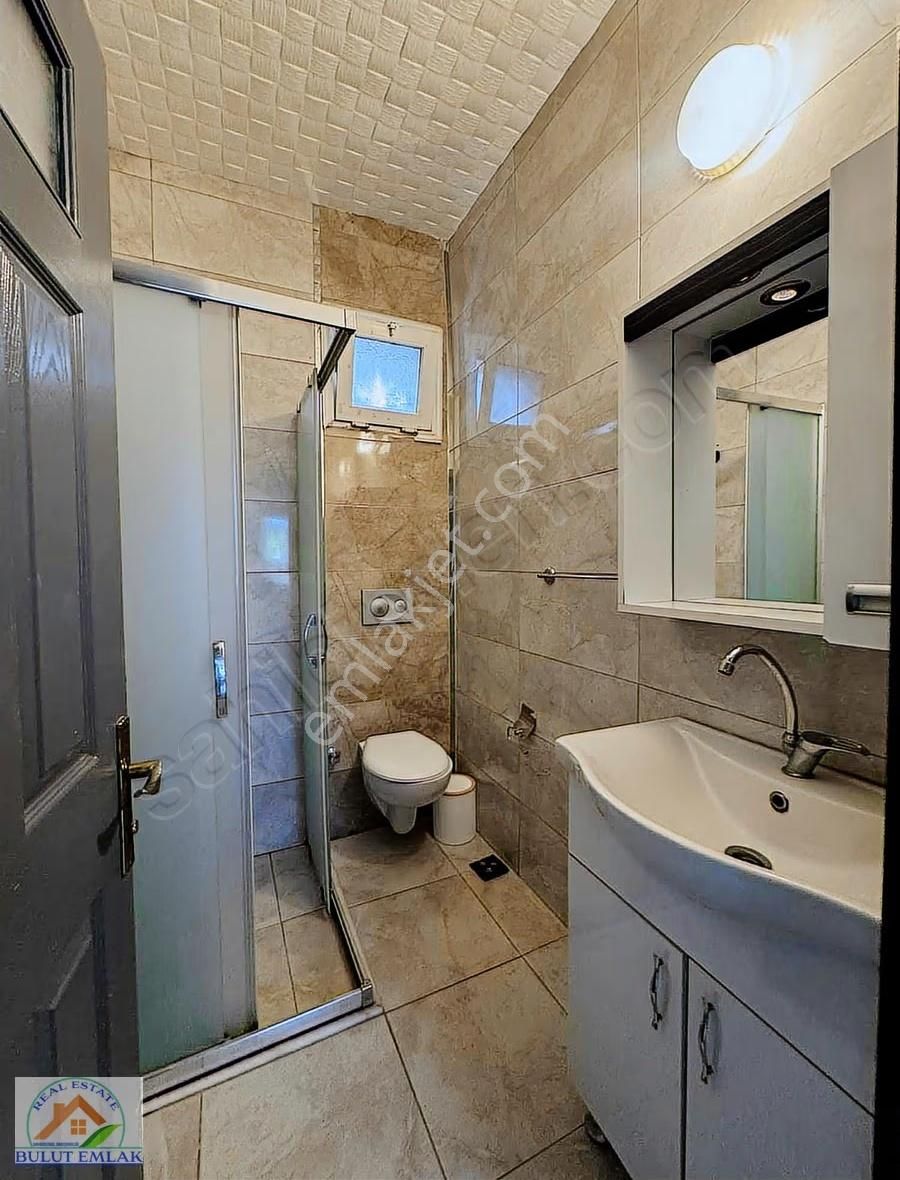 Bulut Emlak Sitelerde 2+1denize 40 M Mesafede Kiralık Düz Daire - Görsel 3