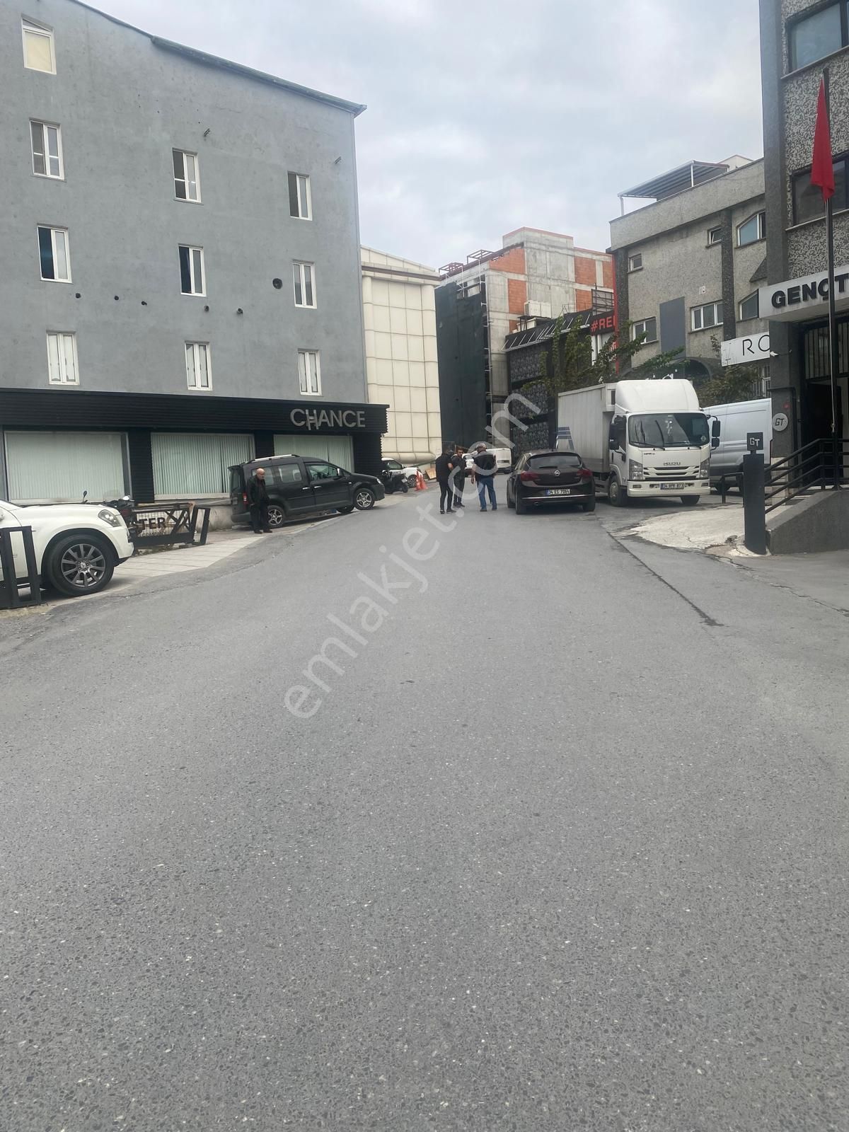 Bölge Uzmanı Emre Koç'tan Merter'in Göbeğinde 750m2 İmalathane - Görsel 3