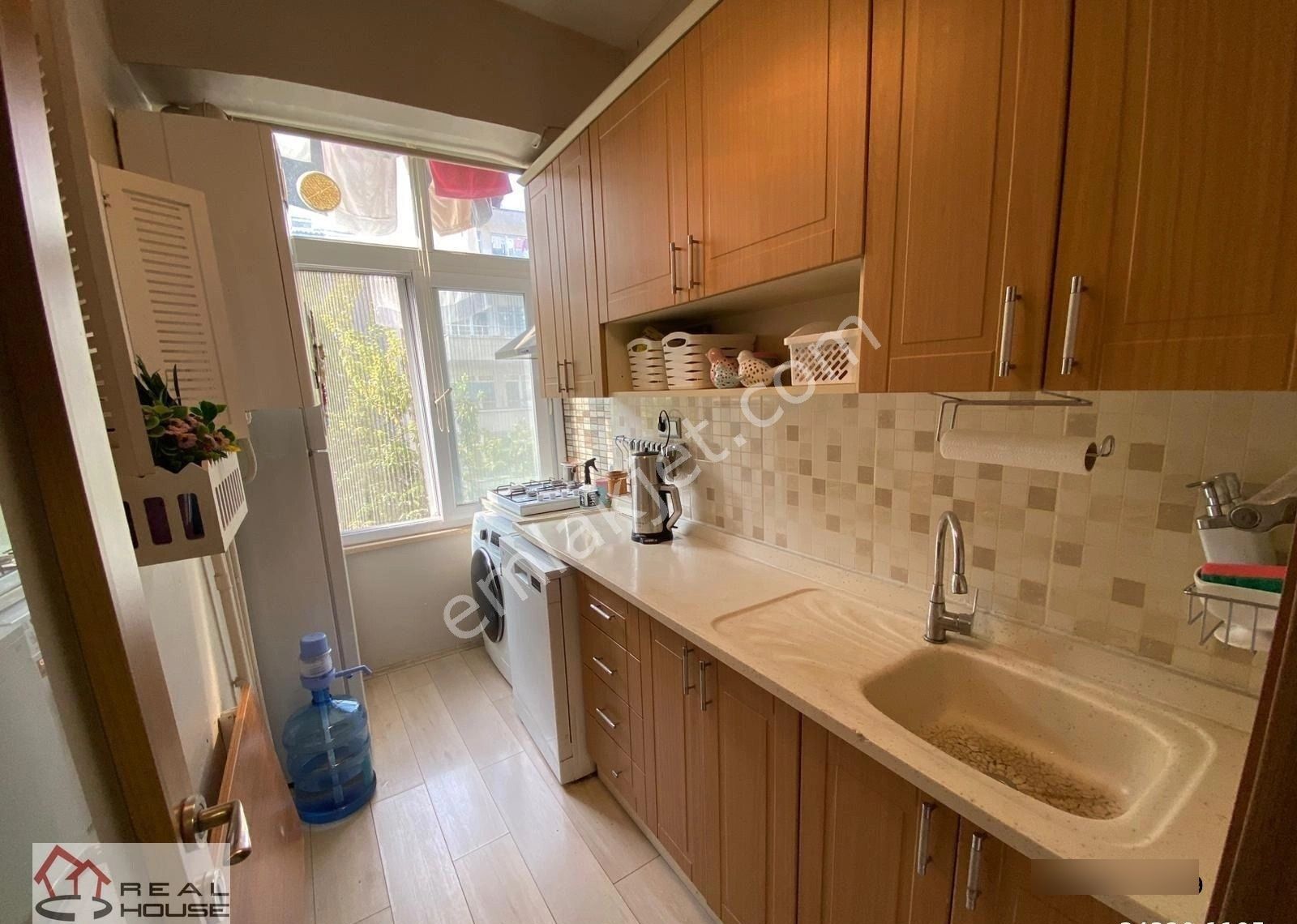 Hırka-i Şerif Mahallesinde İçi Yeni Yapılı 2+1 Satılık Daire - Görsel 4