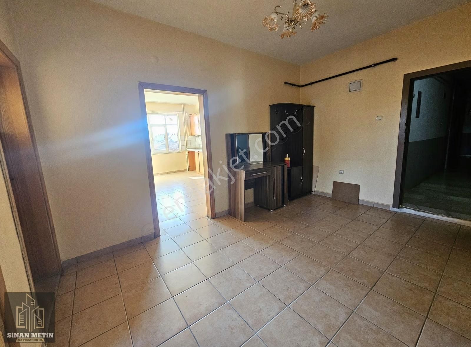 Sakarya Mh. Salı Pazarı Civ 3+1 185m2 Net Kiralık Güney C. Daire - Görsel 8