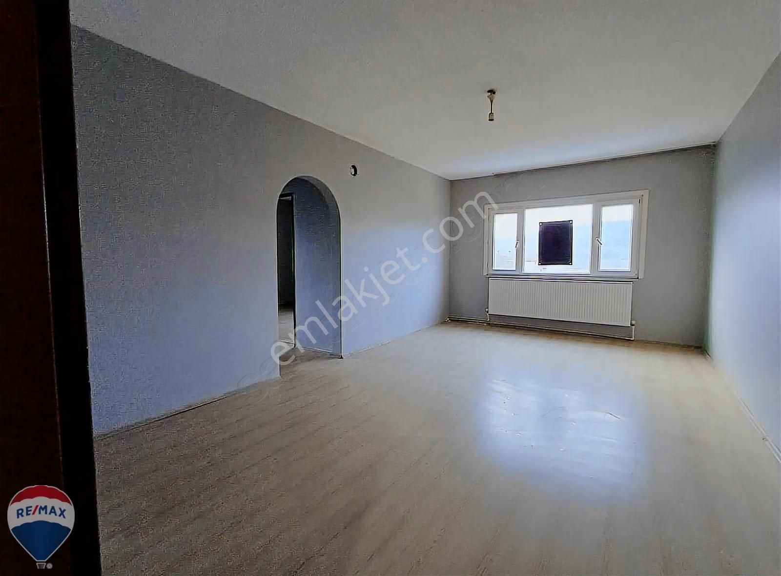 Remax Mavi Rıdvan Gedikten İstiklal Mahallesi 2+1 Kiralık Daire - Görsel 21