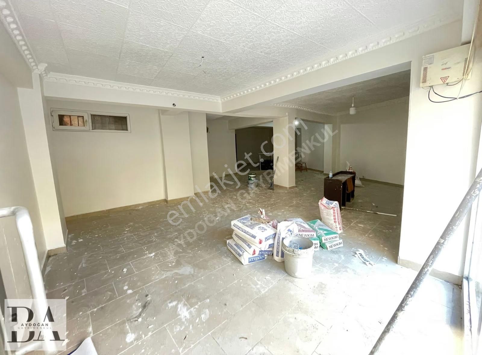 Aydoğan'dan Merkezi Düz Giriş Kullanışlı Kiralık Dükkan - Görsel 13